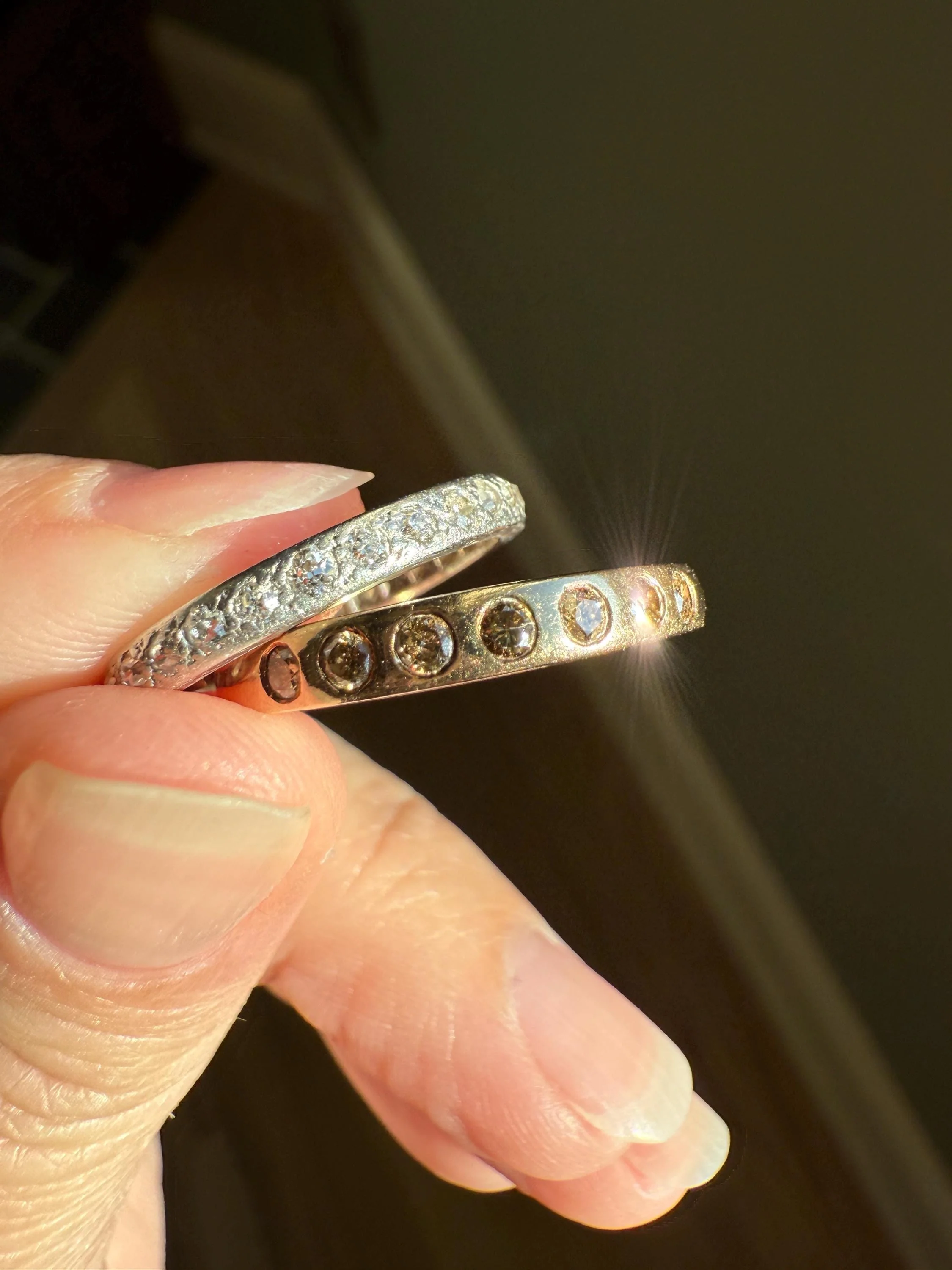 Vintage FANCY Brown Chocolate Golden Cognac Diamond Seven Stone Gypsy Band Skinny Stacker Half Hoop Eternity 9k Gold Minimalist - Image 10