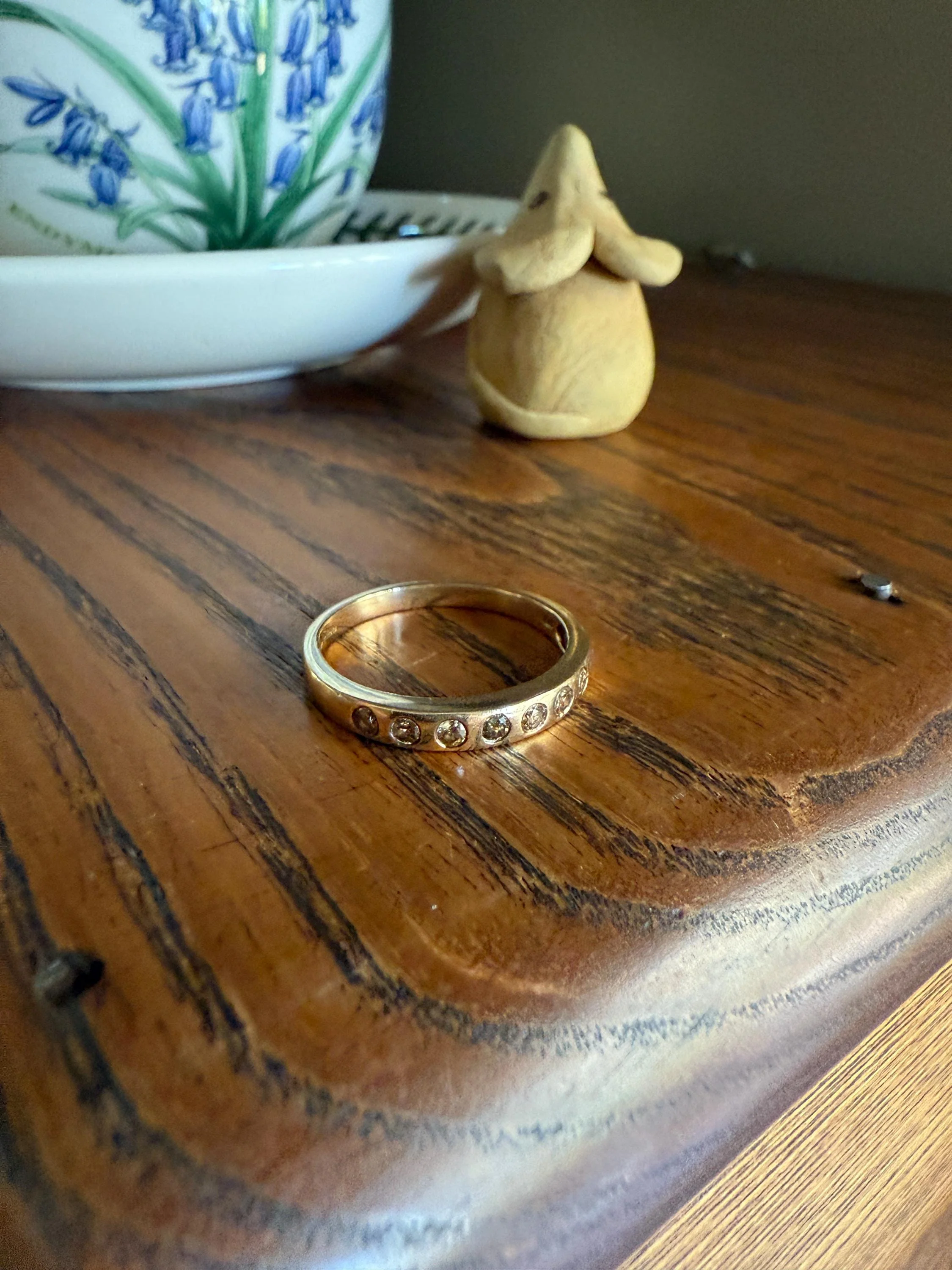 Vintage FANCY Brown Chocolate Golden Cognac Diamond Seven Stone Gypsy Band Skinny Stacker Half Hoop Eternity 9k Gold Minimalist - Image 11