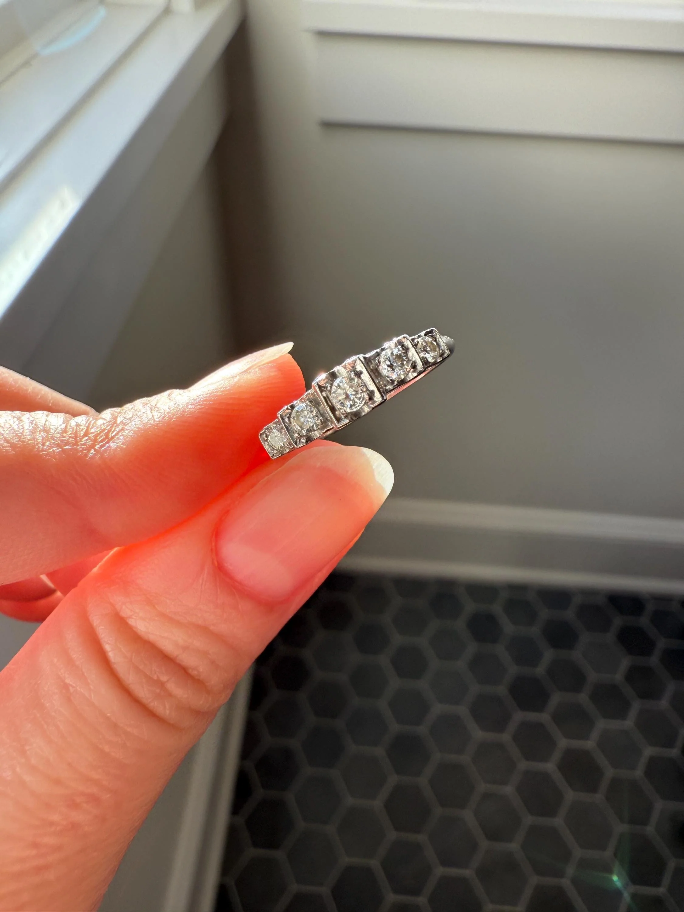 Vintage Five Stone Older Brilliant Cut DIAMOND Ring Stepped Squares Platinum Stacker Art Deco Geometric Band Tall Splay - Image 10