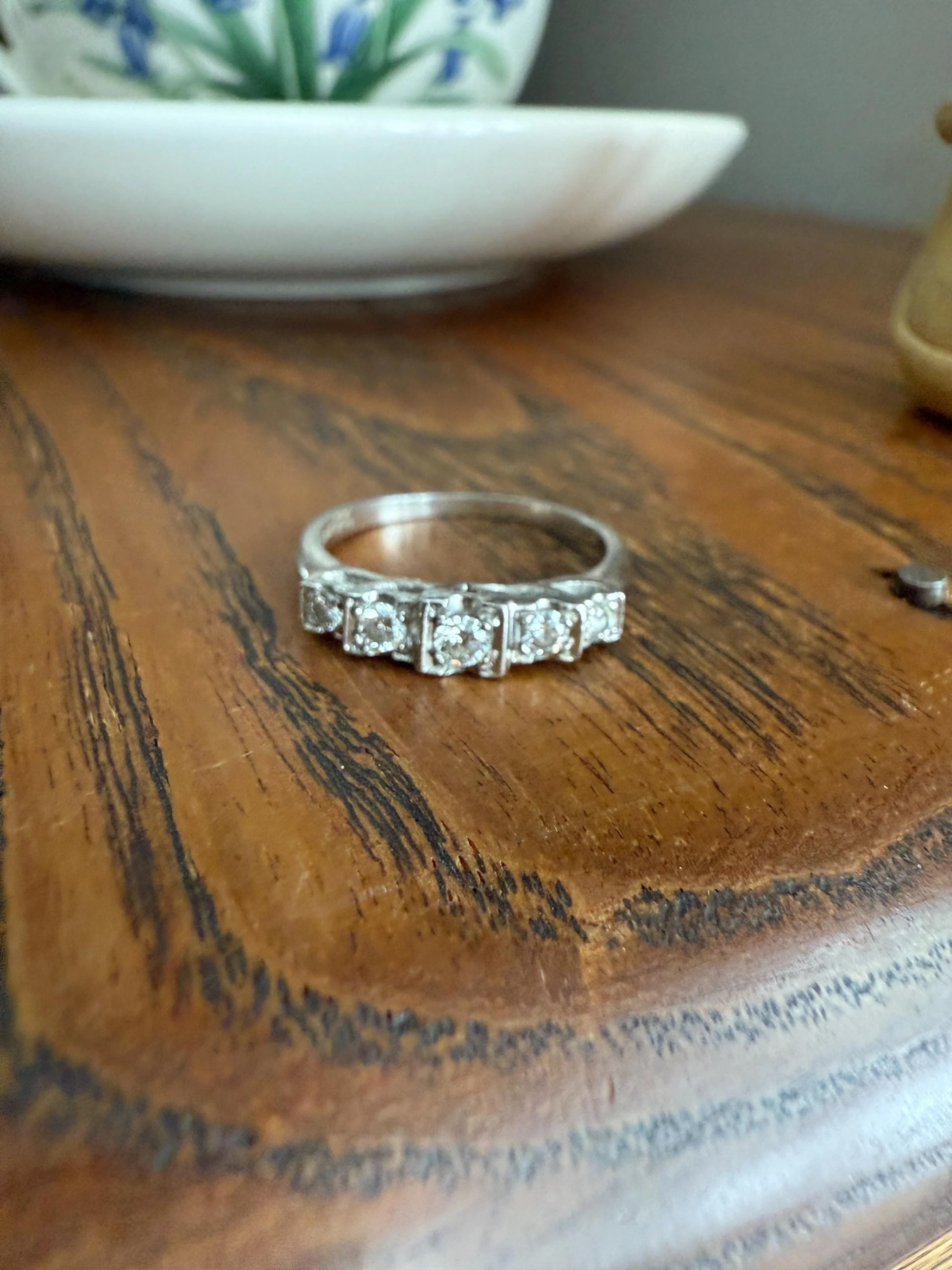 Vintage Five Stone Older Brilliant Cut DIAMOND Ring Stepped Squares Platinum Stacker Art Deco Geometric Band Tall Splay - Image 12