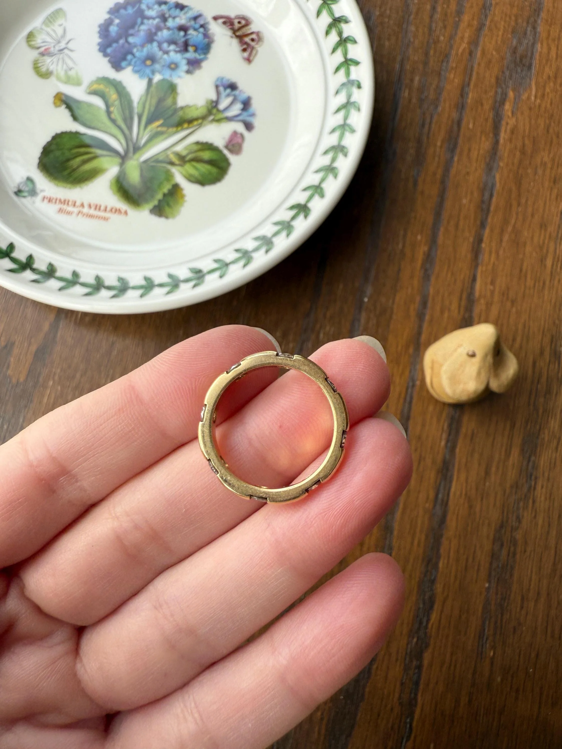 Vintage French 18k Gold Solid Eye Clean .72 Carat Eight Stone Older Brilliant Cut Diamond Chunky Stacker Eternity Band Ring - Image 4