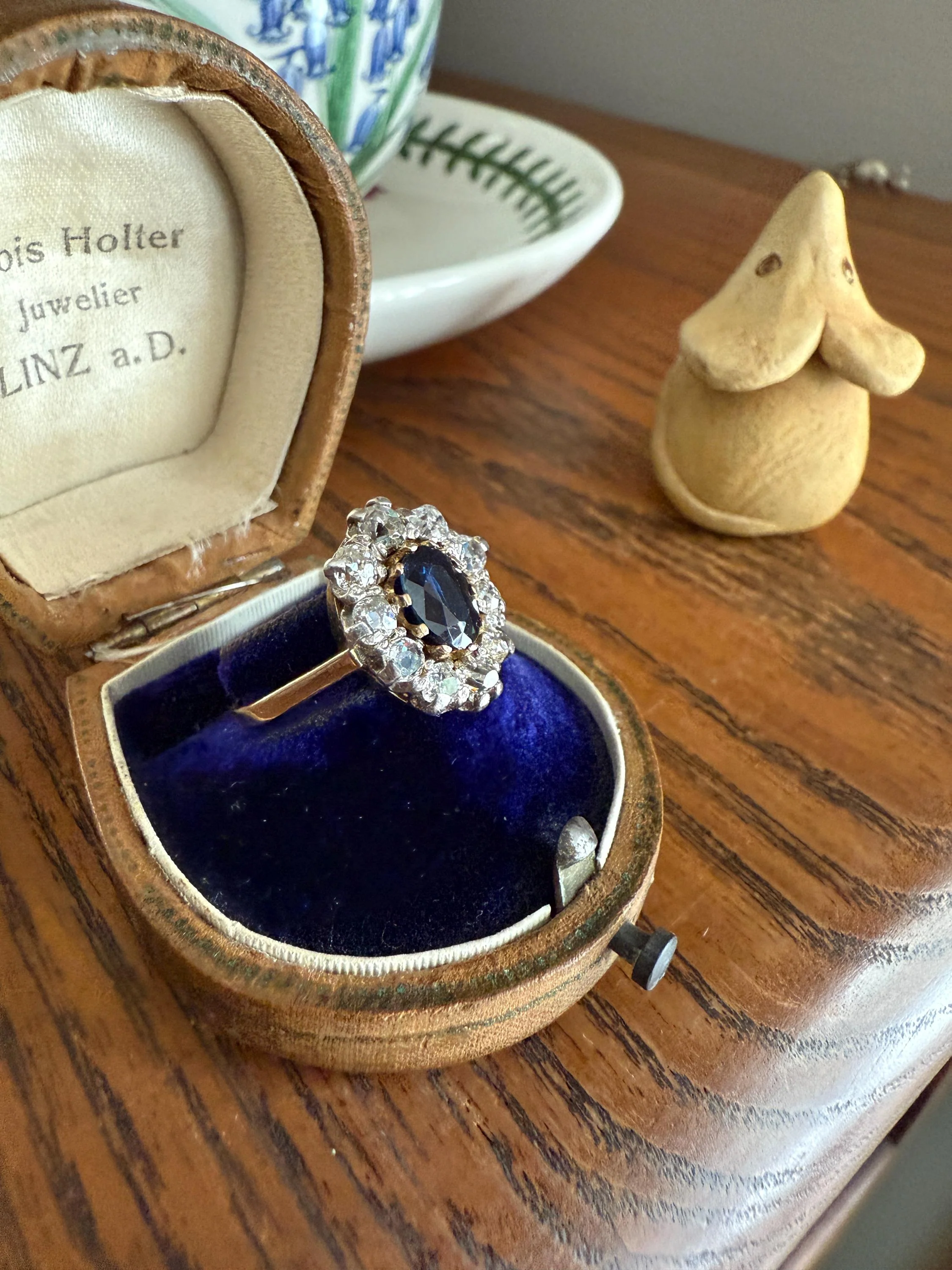 Vintage Natural SAPPHIRE Blue Antique 1.25 Carat Tdw Old Mine Cut DIAMOND Chunky Halo Ring 18k Gold 1.25Ctw OMC - Image 11