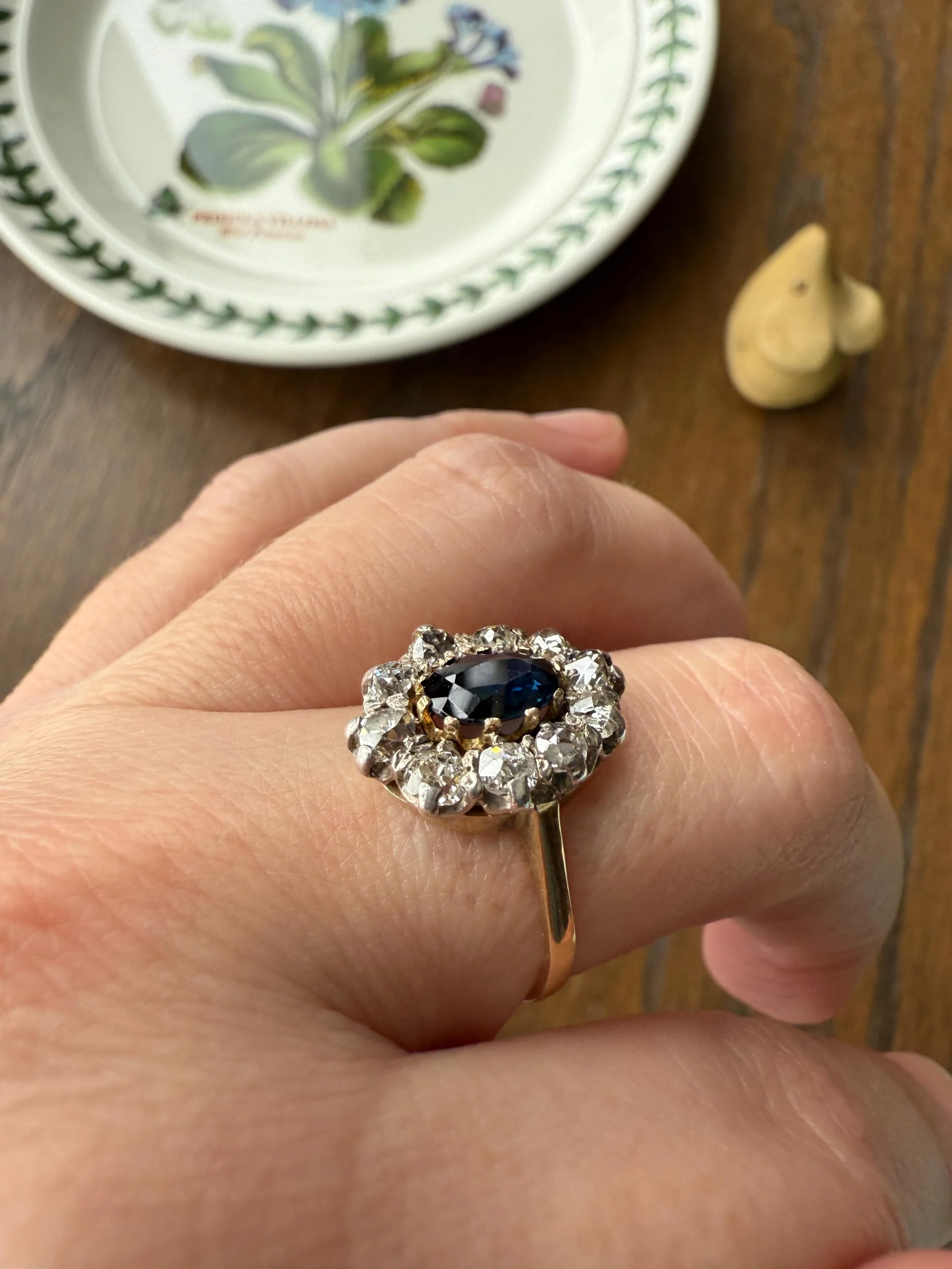 Vintage Natural SAPPHIRE Blue Antique 1.25 Carat Tdw Old Mine Cut DIAMOND Chunky Halo Ring 18k Gold 1.25Ctw OMC - Image 8