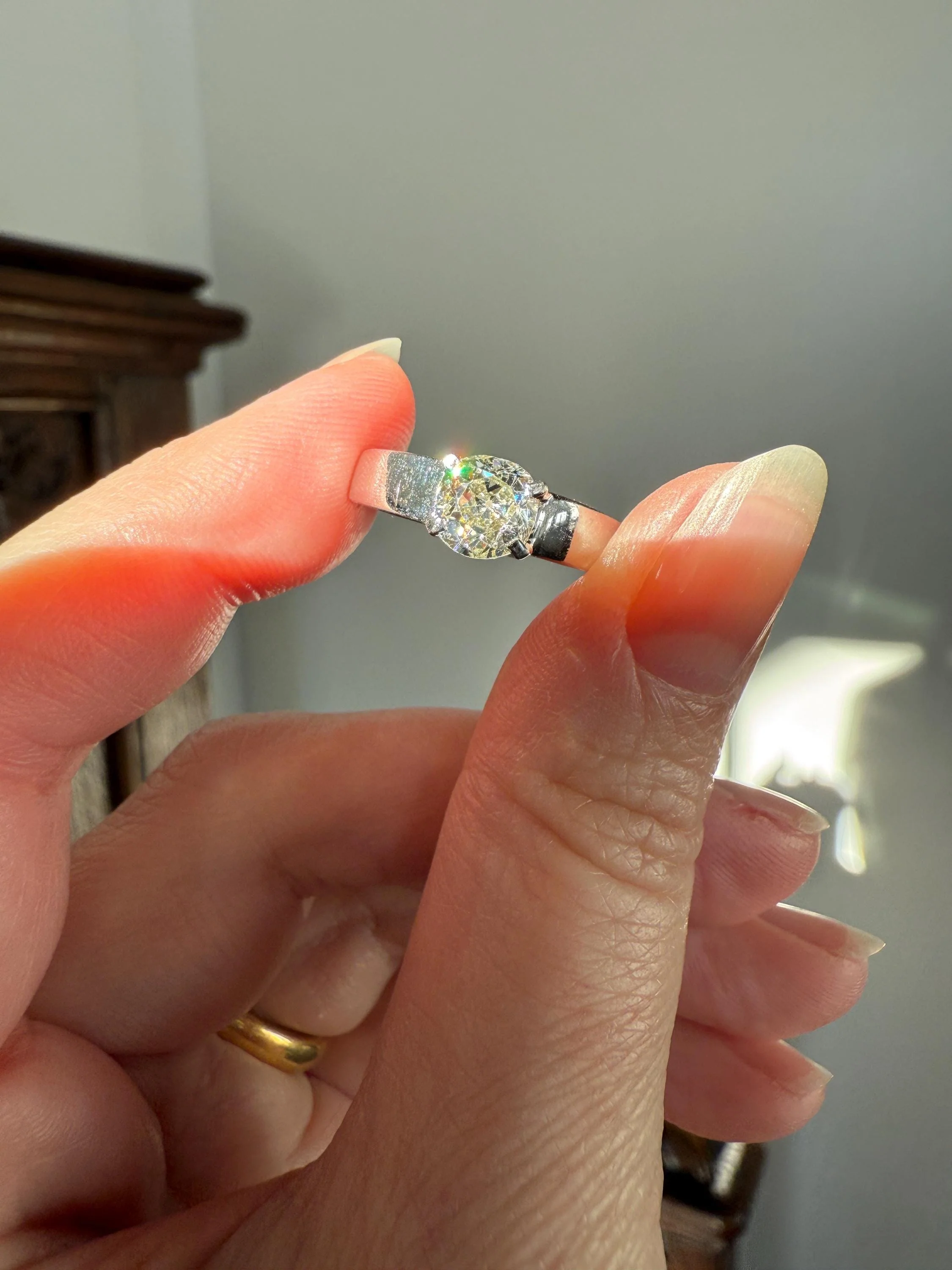 Vintage One Carat Antique Old Mine Cut DIAMOND Ring Stacker Band 7.7g 18k White Gold Solitaire Geometric Engagement 1Ctw OmC - Image 10