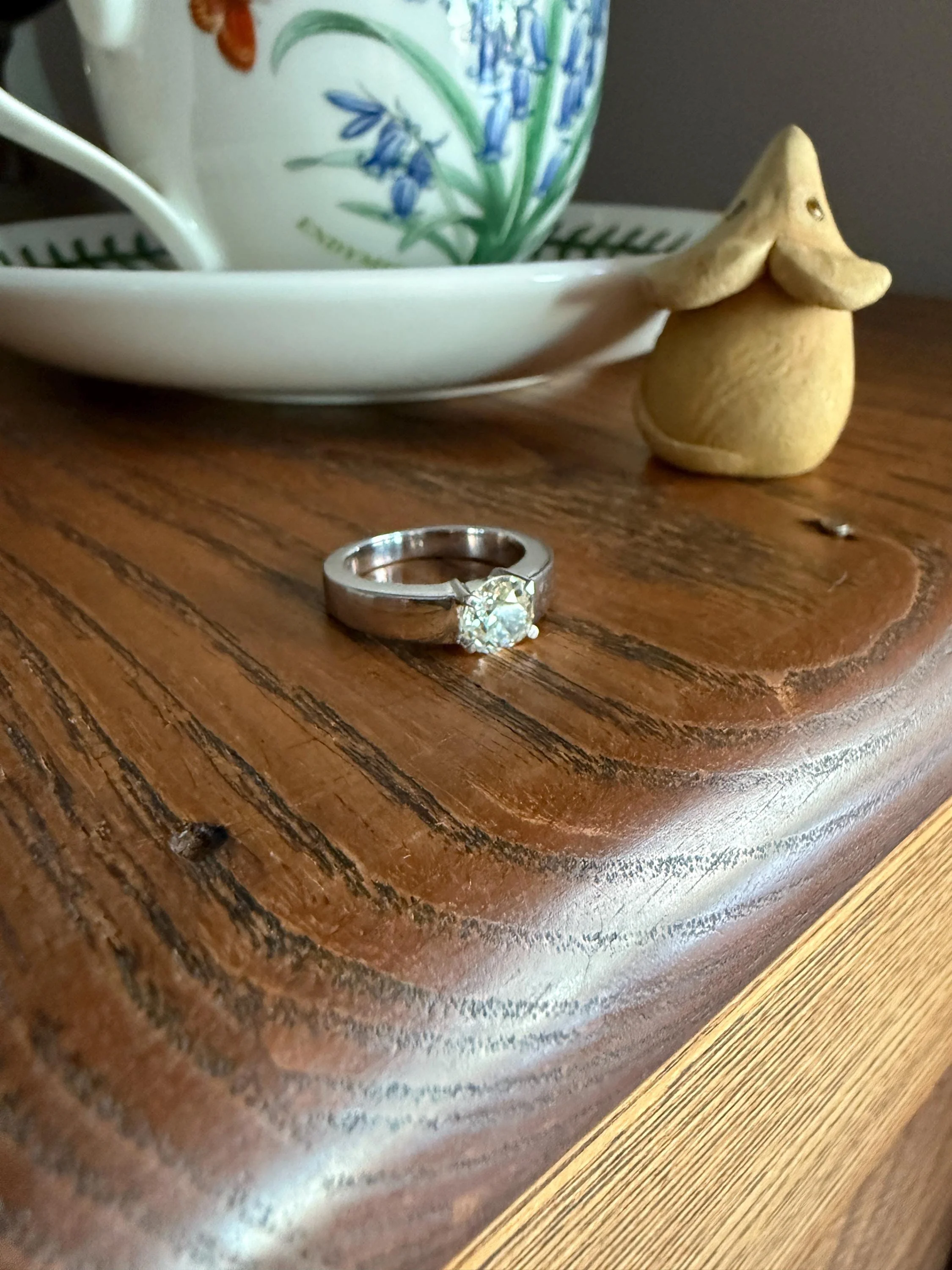 Vintage One Carat Antique Old Mine Cut DIAMOND Ring Stacker Band 7.7g 18k White Gold Solitaire Geometric Engagement 1Ctw OmC - Image 14