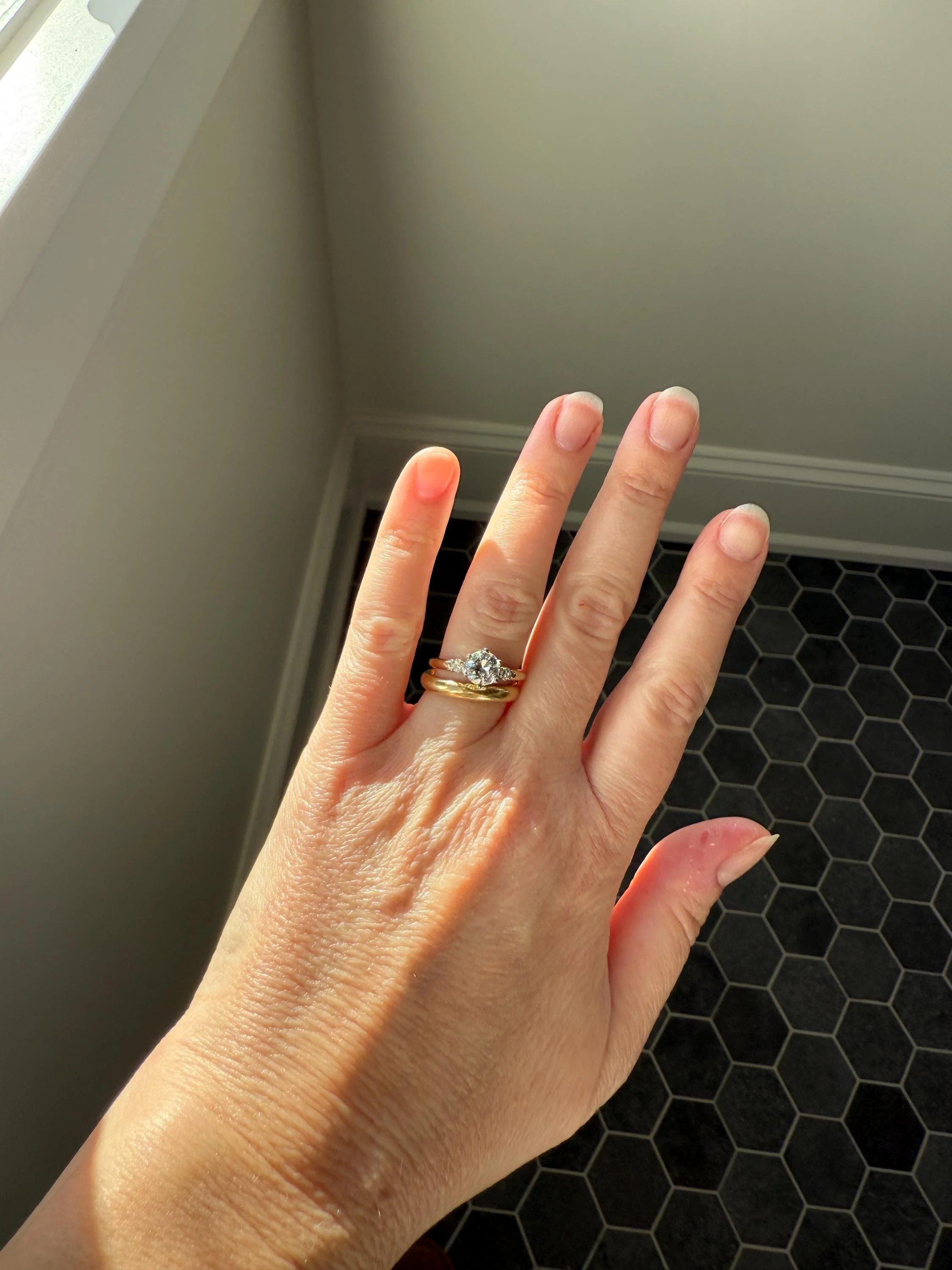 A+ Vintage One CARAT Transitional Cut DIAMOND Eye Clean Solitaire Engagement Ring w/ accents 18k Gold Fiery Stacker - Image 5