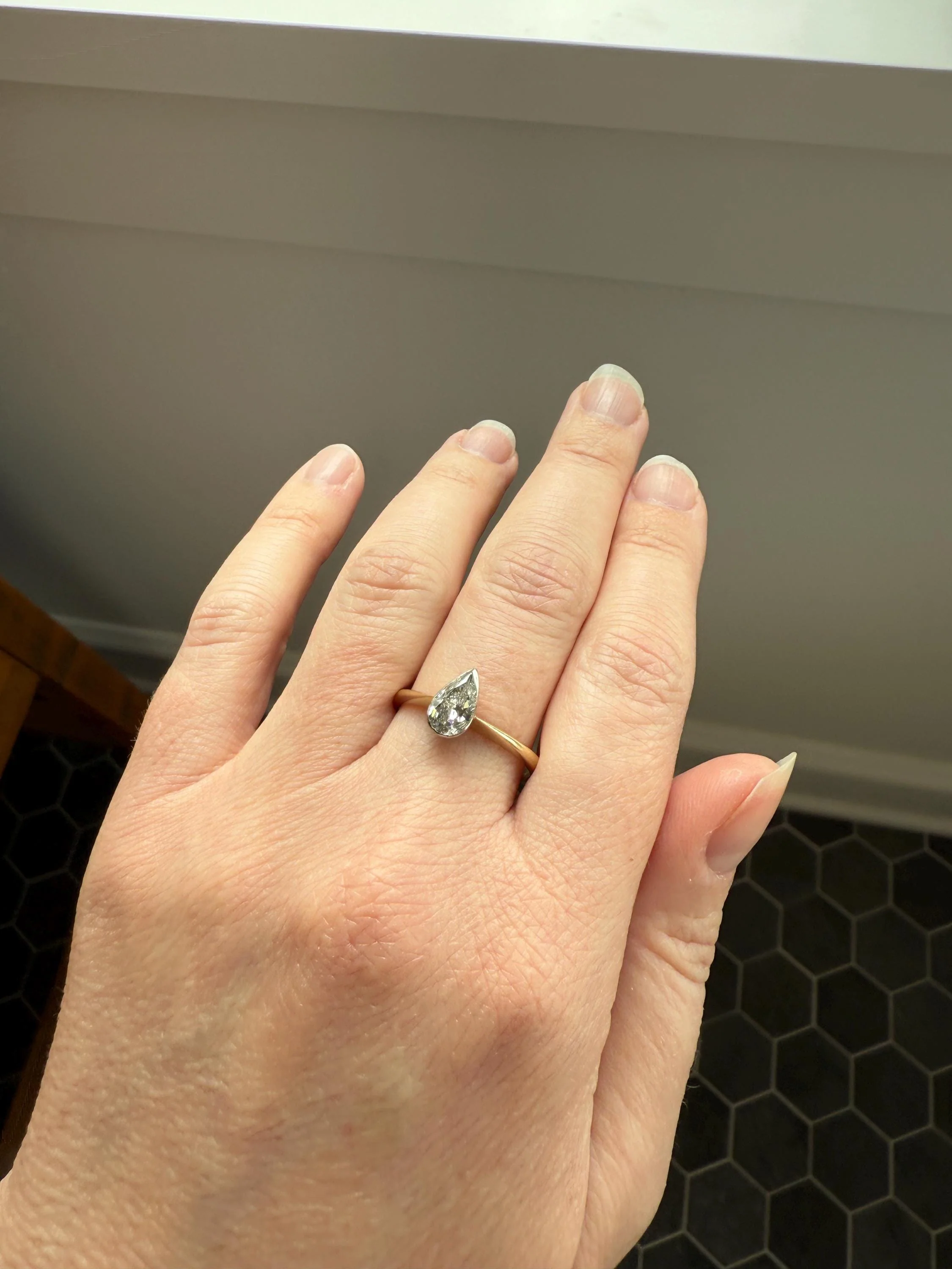 Vintage PEAR Natural Diamond Solitaire Ring One Carat 18k Gold Bezel Set Knife Edge Band Engagement Stacker - Image 10