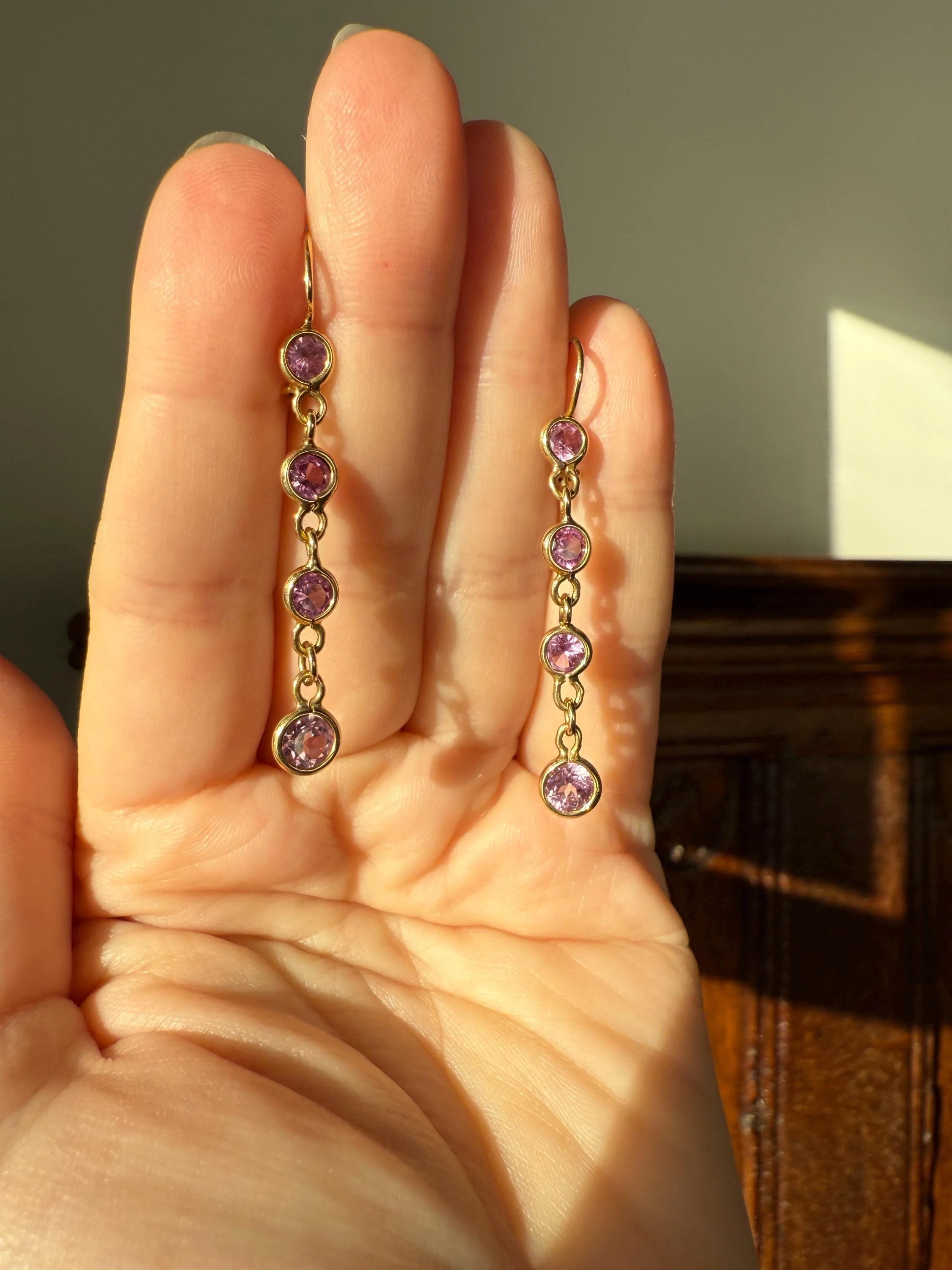 Vintage PINK SAPPHIRE 14k Gold Solid Bezel Set Dangle Earrings Linear Lilac Pastel Pink Sparkle - Image 14