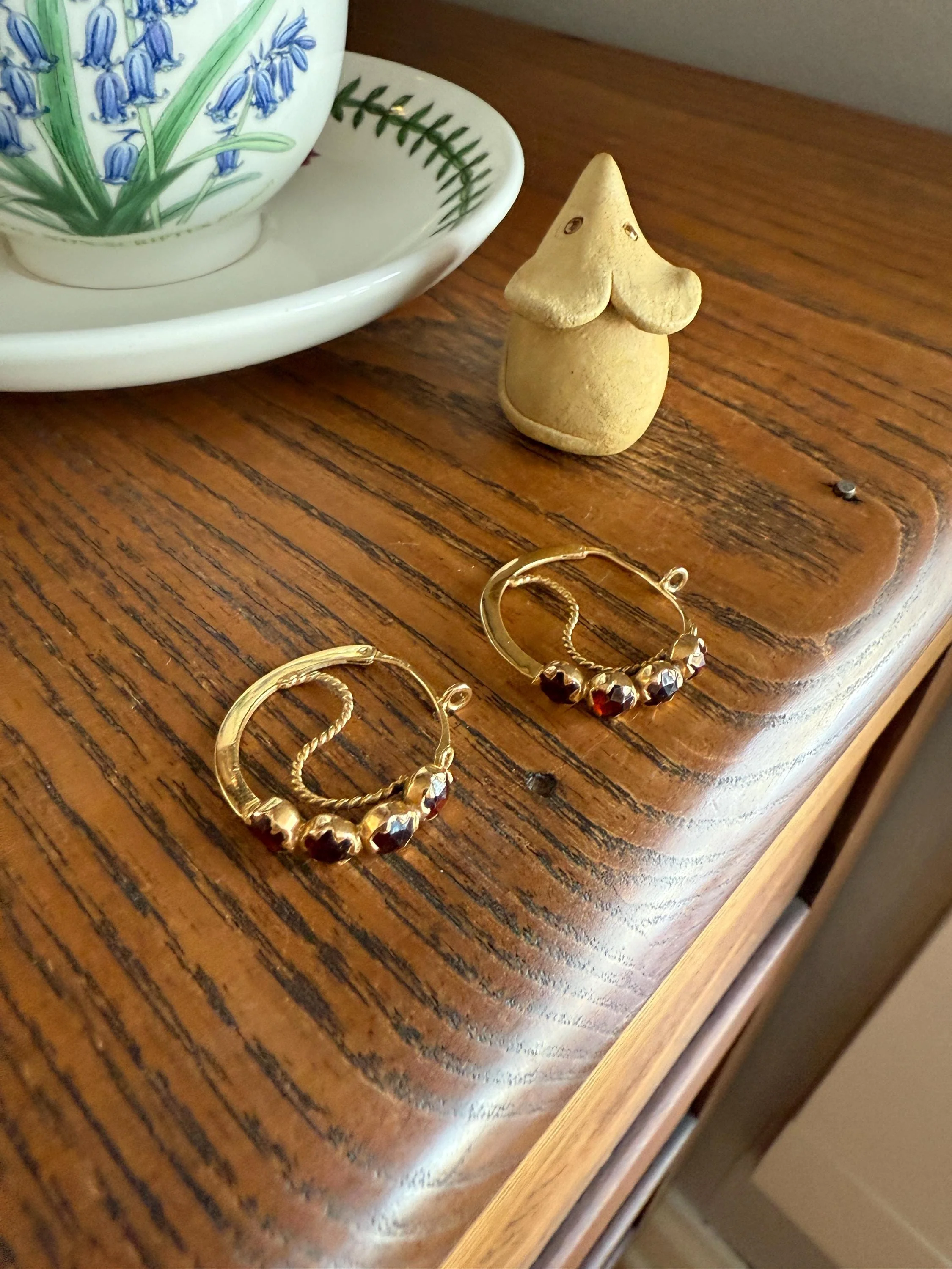 Vintage Rose Cut Perpignan GARNET Poissarde Hoop EARRINGS 18k Gold French Belle Epoque Foiled Domed Back Crimson Red - Image 11