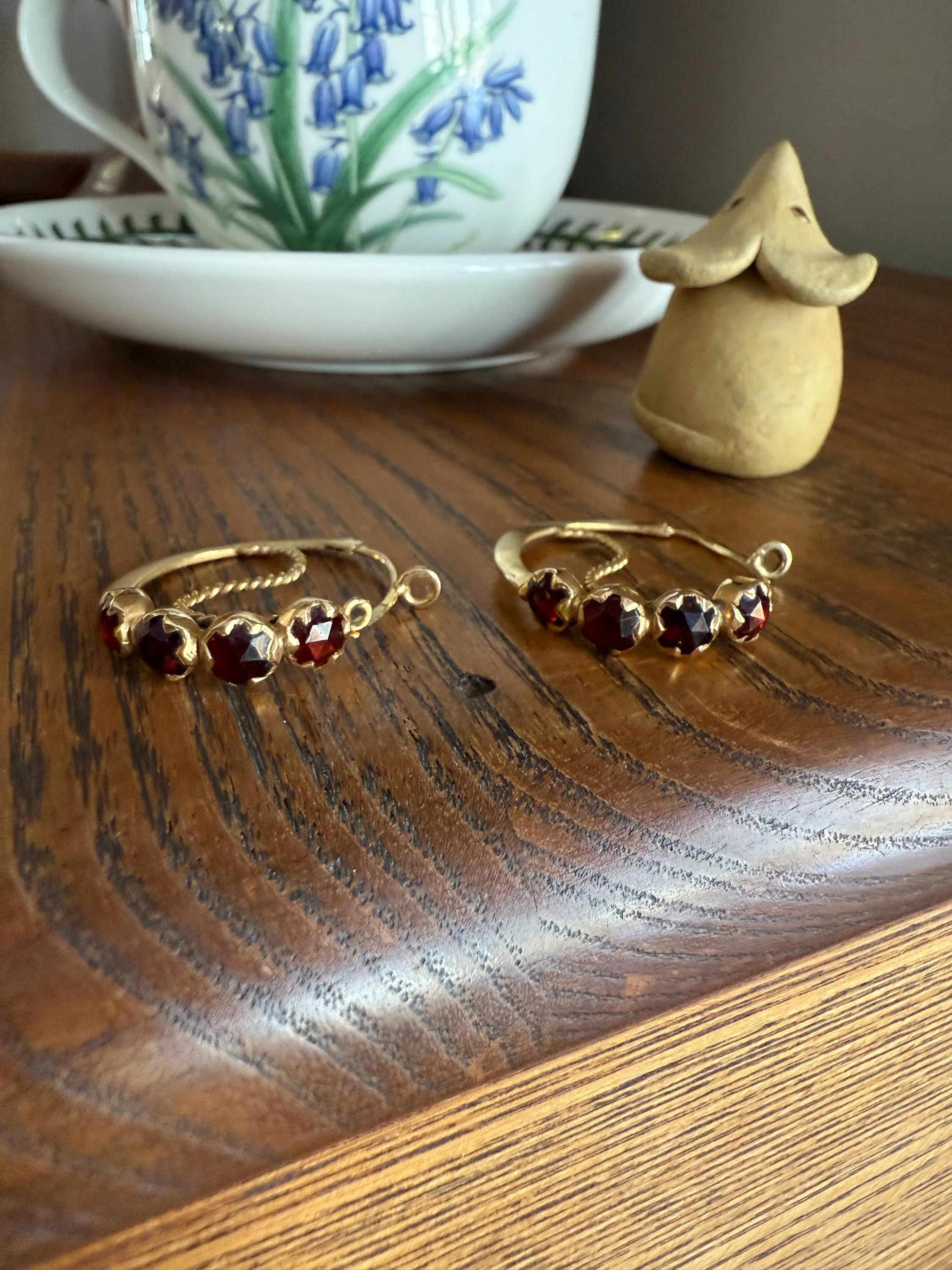 Vintage Rose Cut Perpignan GARNET Poissarde Hoop EARRINGS 18k Gold French Belle Epoque Foiled Domed Back Crimson Red - Image 5