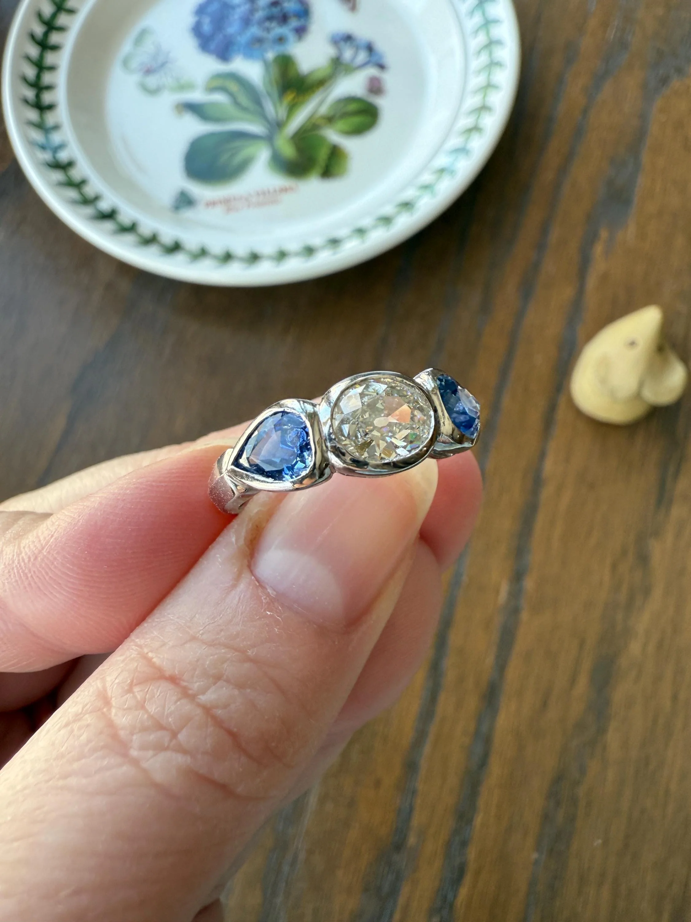 Vintage Spready One Carat Old Mine Cut DIAMOND Natural Pear SAPPHIRE East West OVAL Platinum Three Stone Ring Bezel Stacker Band Blue Chunky - Image 13