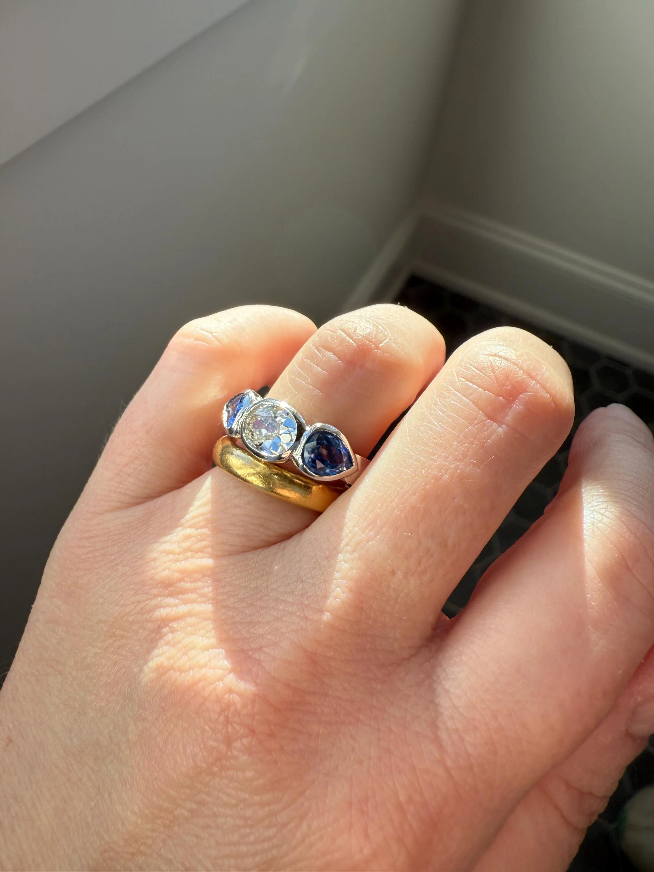 Vintage Spready One Carat Old Mine Cut DIAMOND Natural Pear SAPPHIRE East West OVAL Platinum Three Stone Ring Bezel Stacker Band Blue Chunky - Image 7