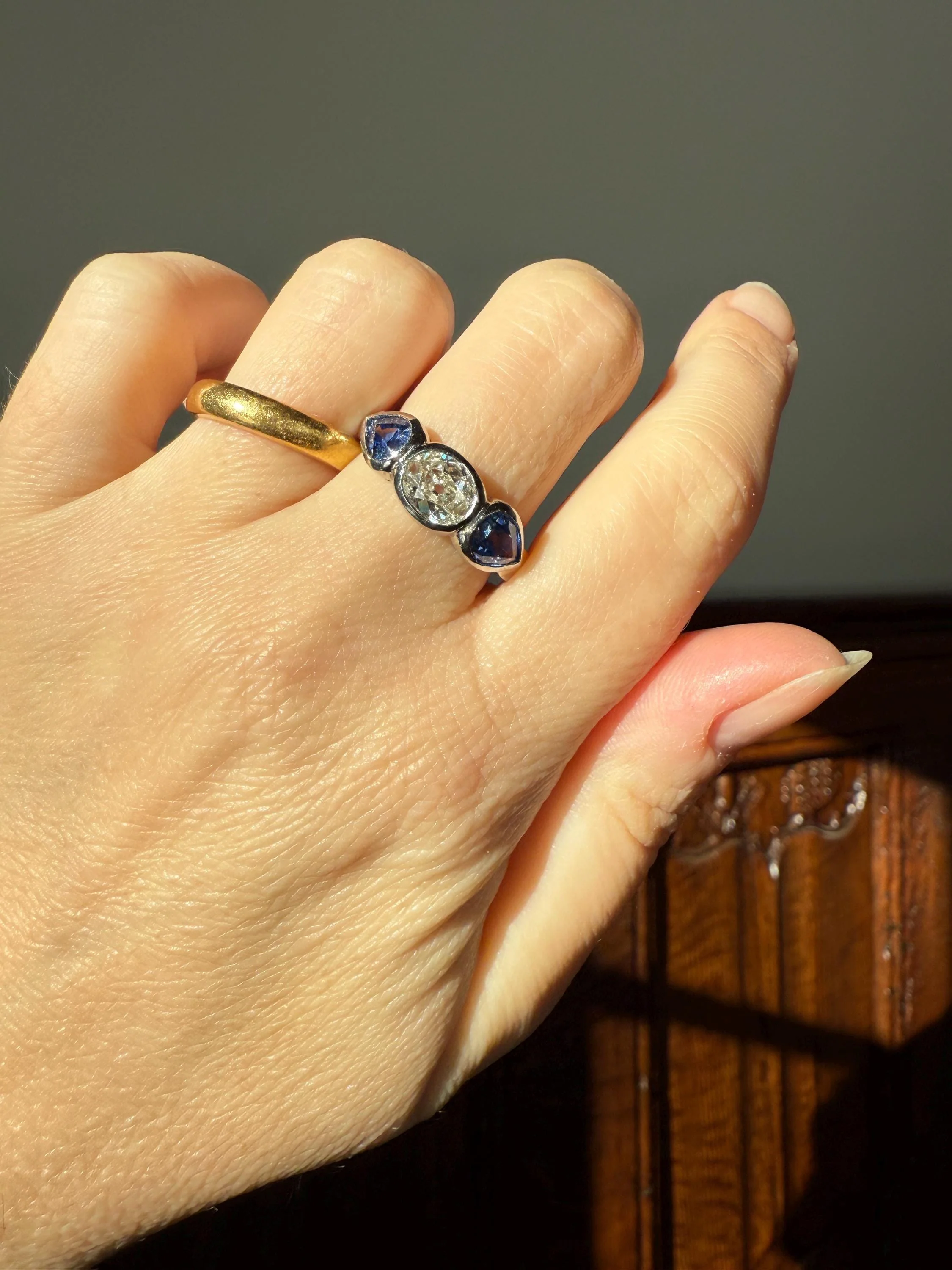 Vintage Spready One Carat Old Mine Cut DIAMOND Natural Pear SAPPHIRE East West OVAL Platinum Three Stone Ring Bezel Stacker Band Blue Chunky - Image 8