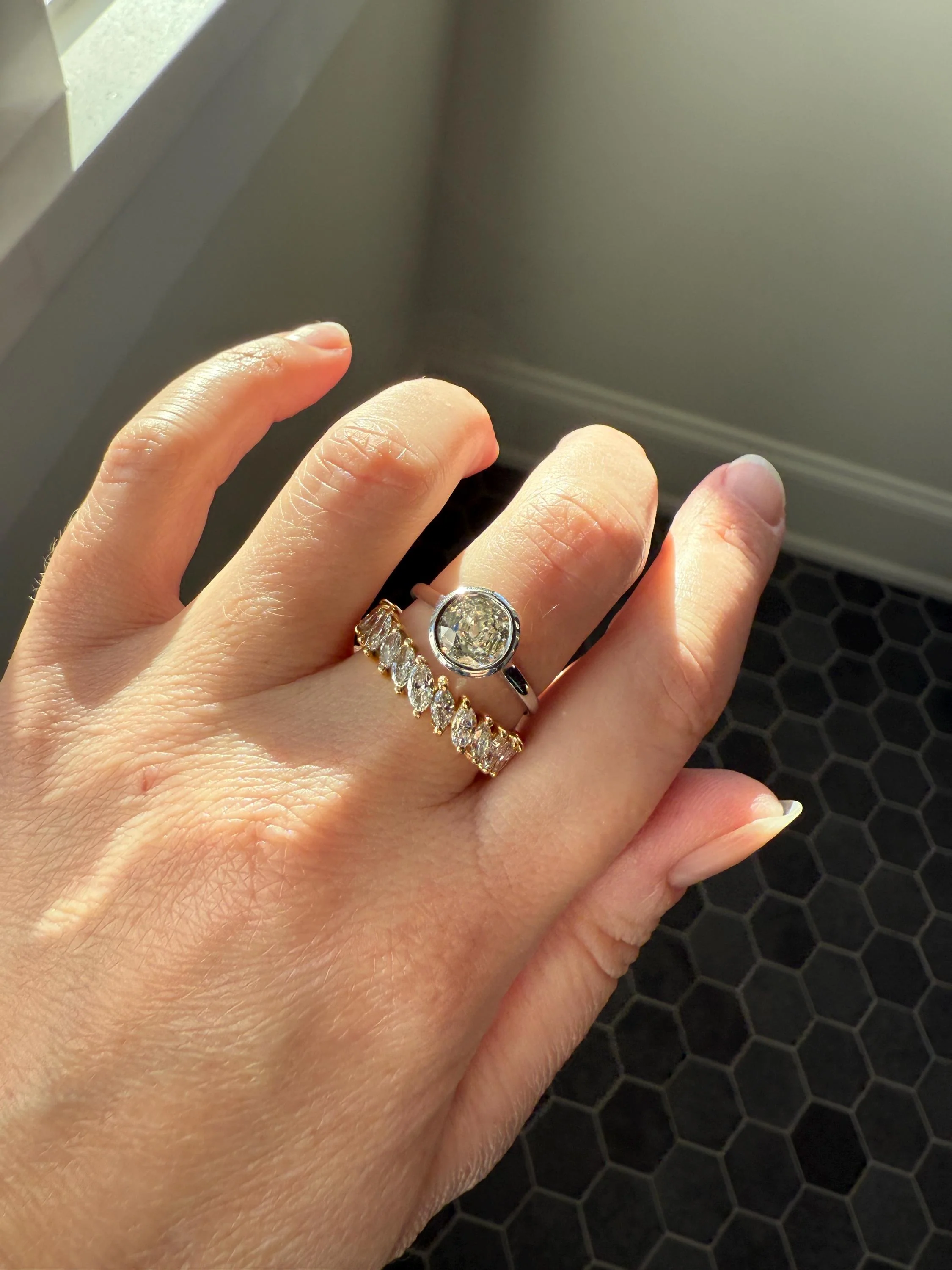 Vintage Two Carats Marquise Navette Cut DIAMOND Full Eternity Hoop Ring 18k Gold French Band Asymmetrical Angled Stacker - Image 7