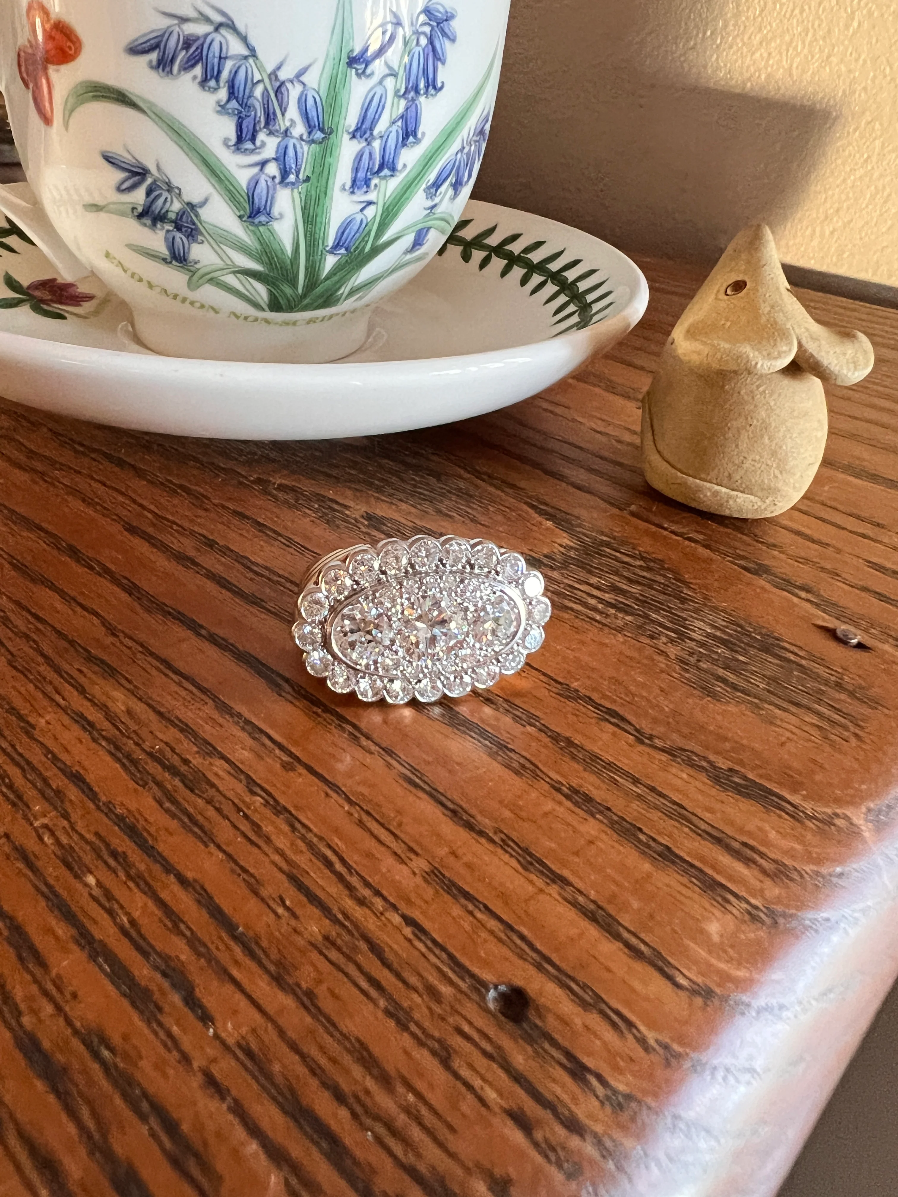 Vintage VAN CLEEF & ARPELS Boxed 5.25 Carat Transitional Cut Diamond Ring Heavy 22g 18k Gold Platinum Vtg to Antique Art Deco Special in Original Box - Image 16