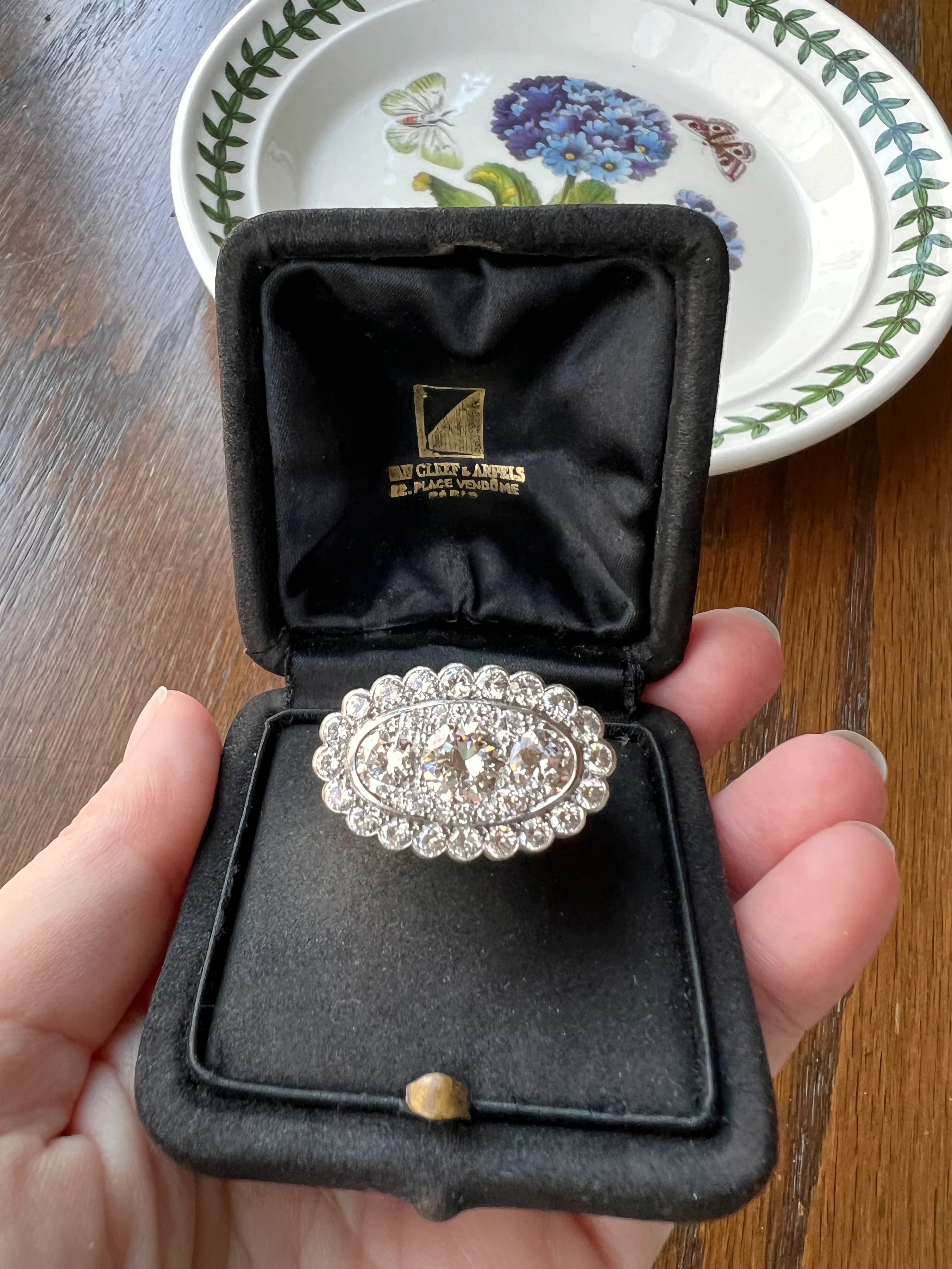 Vintage VAN CLEEF & ARPELS Boxed 5.25 Carat Transitional Cut Diamond Ring Heavy 22g 18k Gold Platinum Vtg to Antique Art Deco Special in Original Box - Image 27