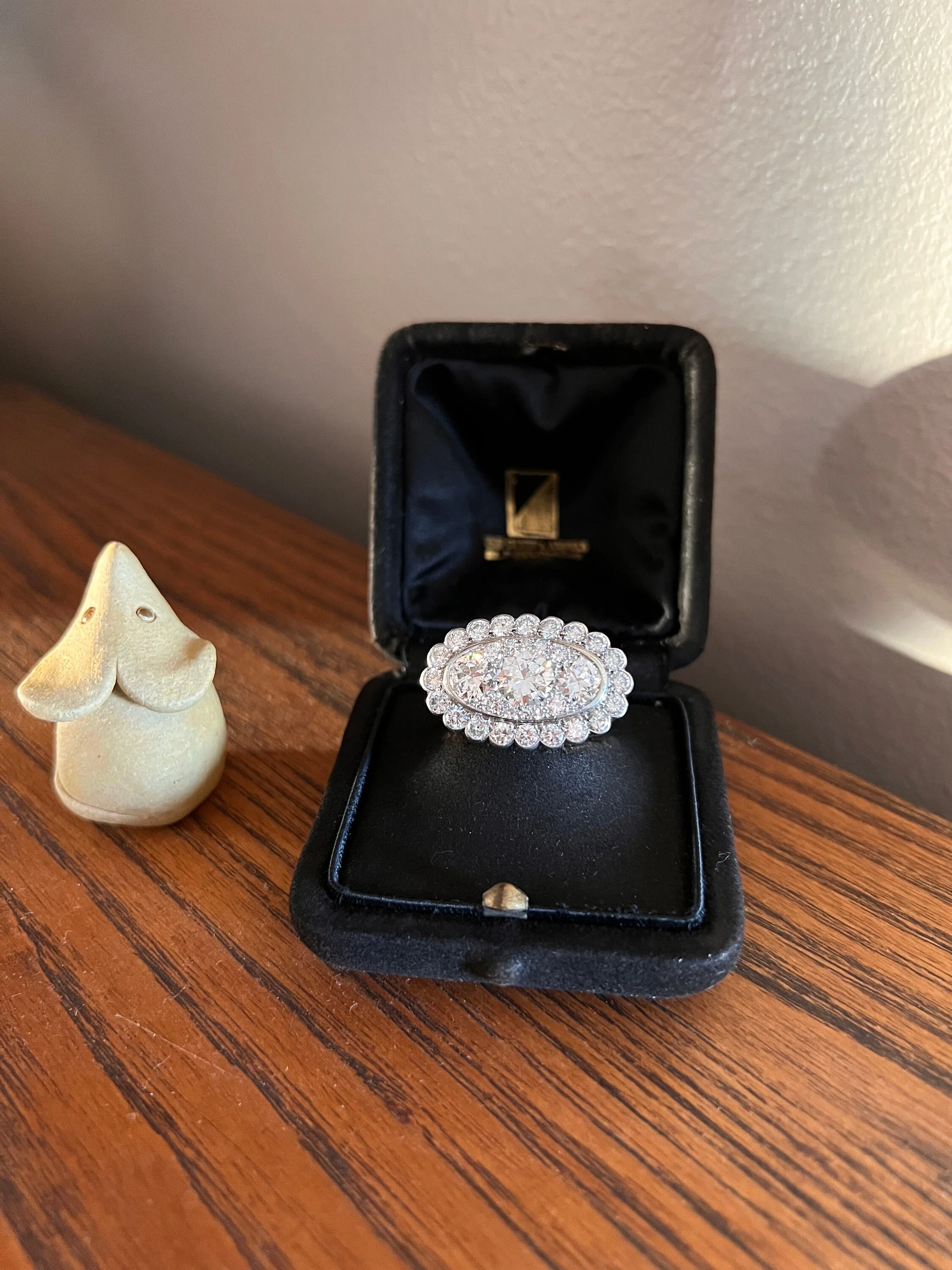Vintage VAN CLEEF & ARPELS Boxed 5.25 Carat Transitional Cut Diamond Ring Heavy 22g 18k Gold Platinum Vtg to Antique Art Deco Special in Original Box - Image 3