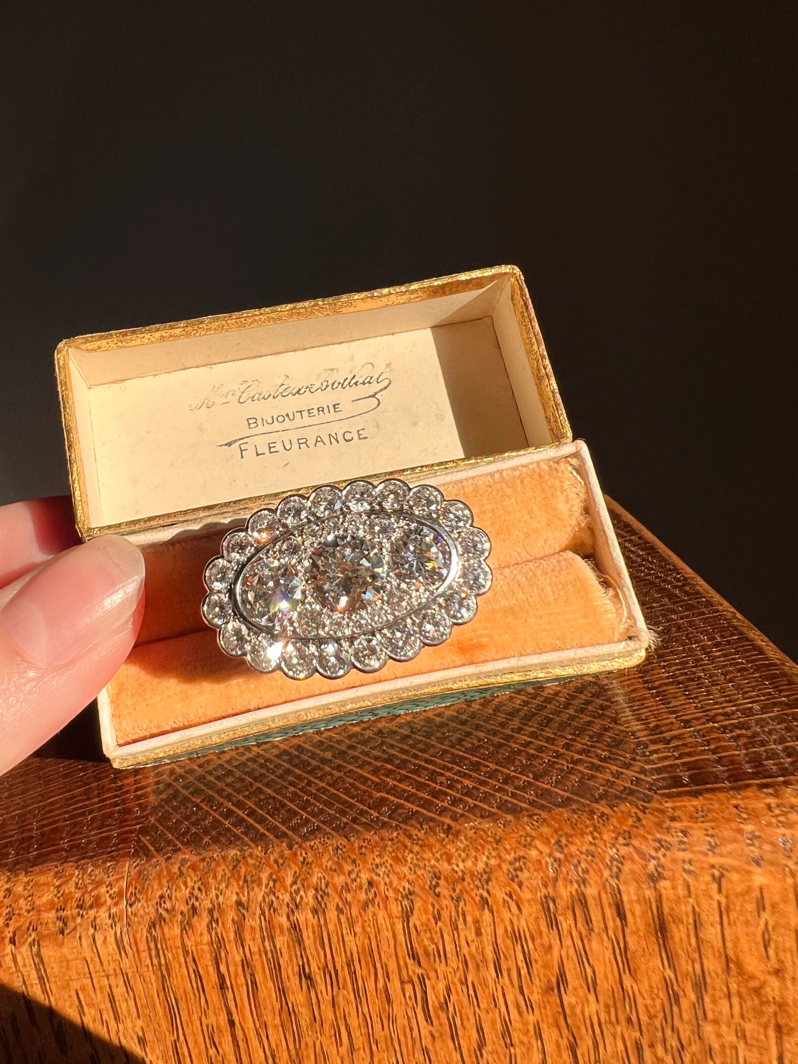 Vintage VAN CLEEF & ARPELS Boxed 5.25 Carat Transitional Cut Diamond Ring Heavy 22g 18k Gold Platinum Vtg to Antique Art Deco Special in Original Box - Image 30