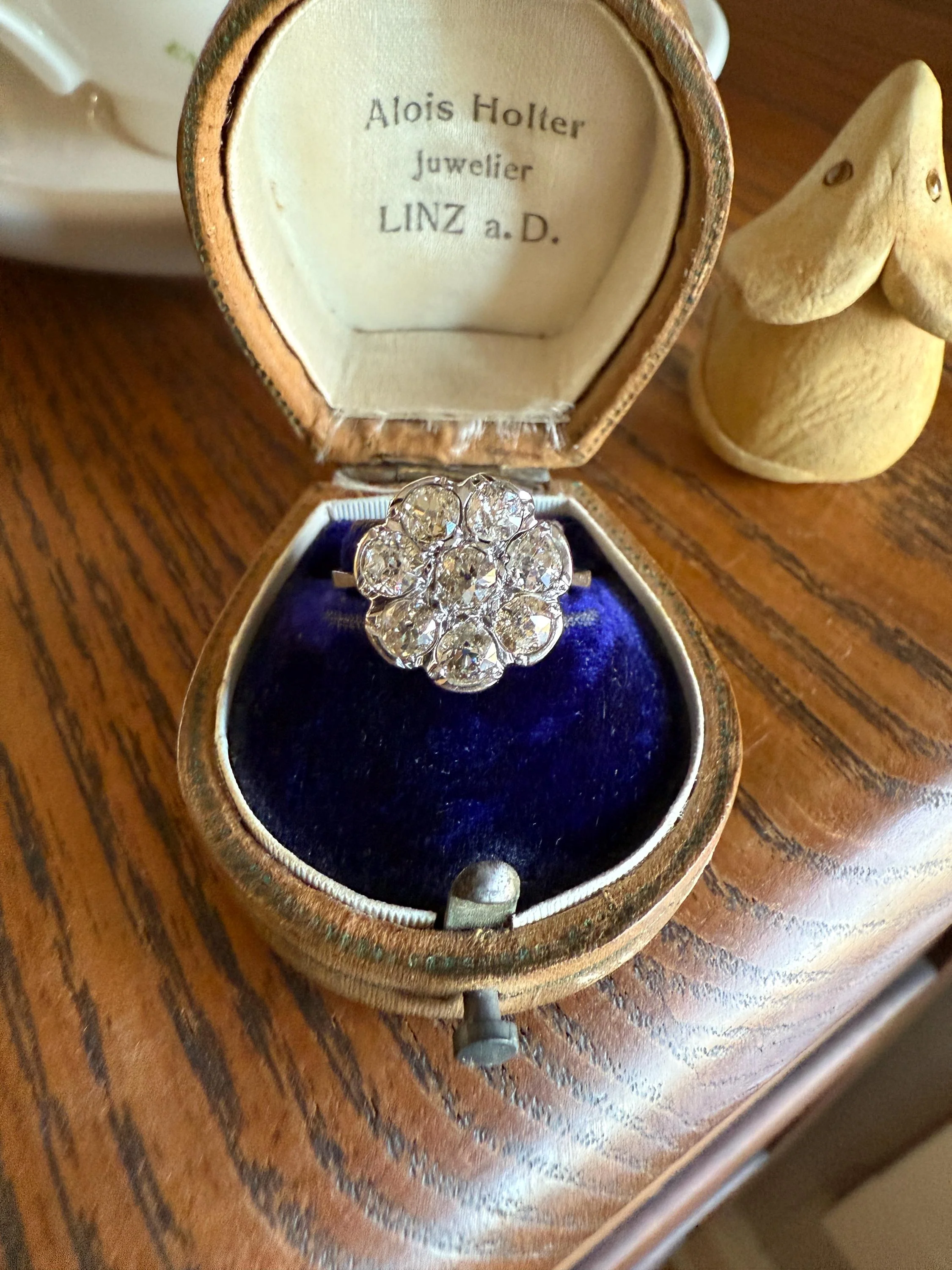 Warm Antique 1 3/4 Carat Old Mine Cut DIAMOND Daisy Flower Cluster 18k White Gold French Art Deco Tall Domed Basket Setting Stacker 1.75Ctw - Image 13
