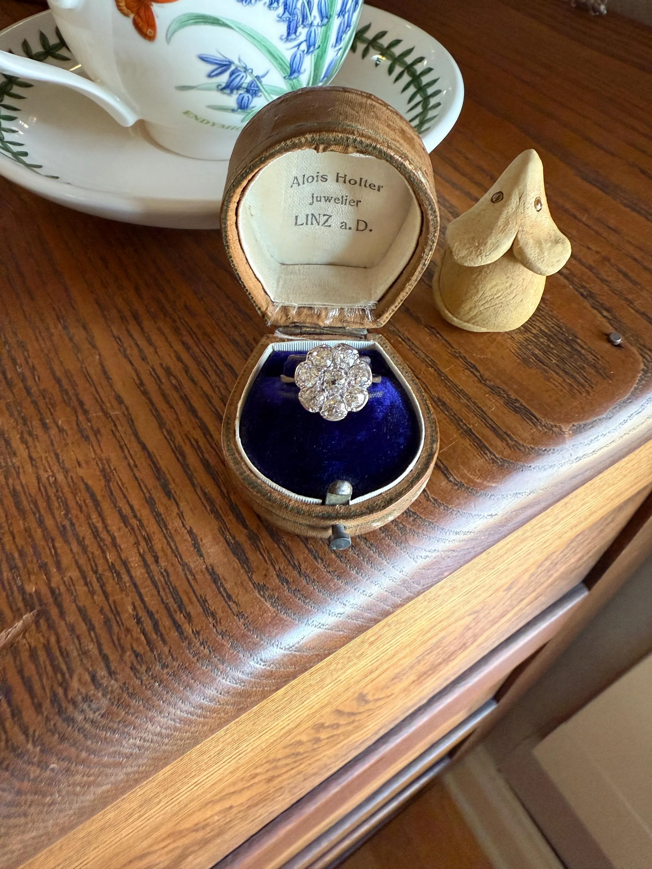 Warm Antique 1 3/4 Carat Old Mine Cut DIAMOND Daisy Flower Cluster 18k White Gold French Art Deco Tall Domed Basket Setting Stacker 1.75Ctw - Image 15