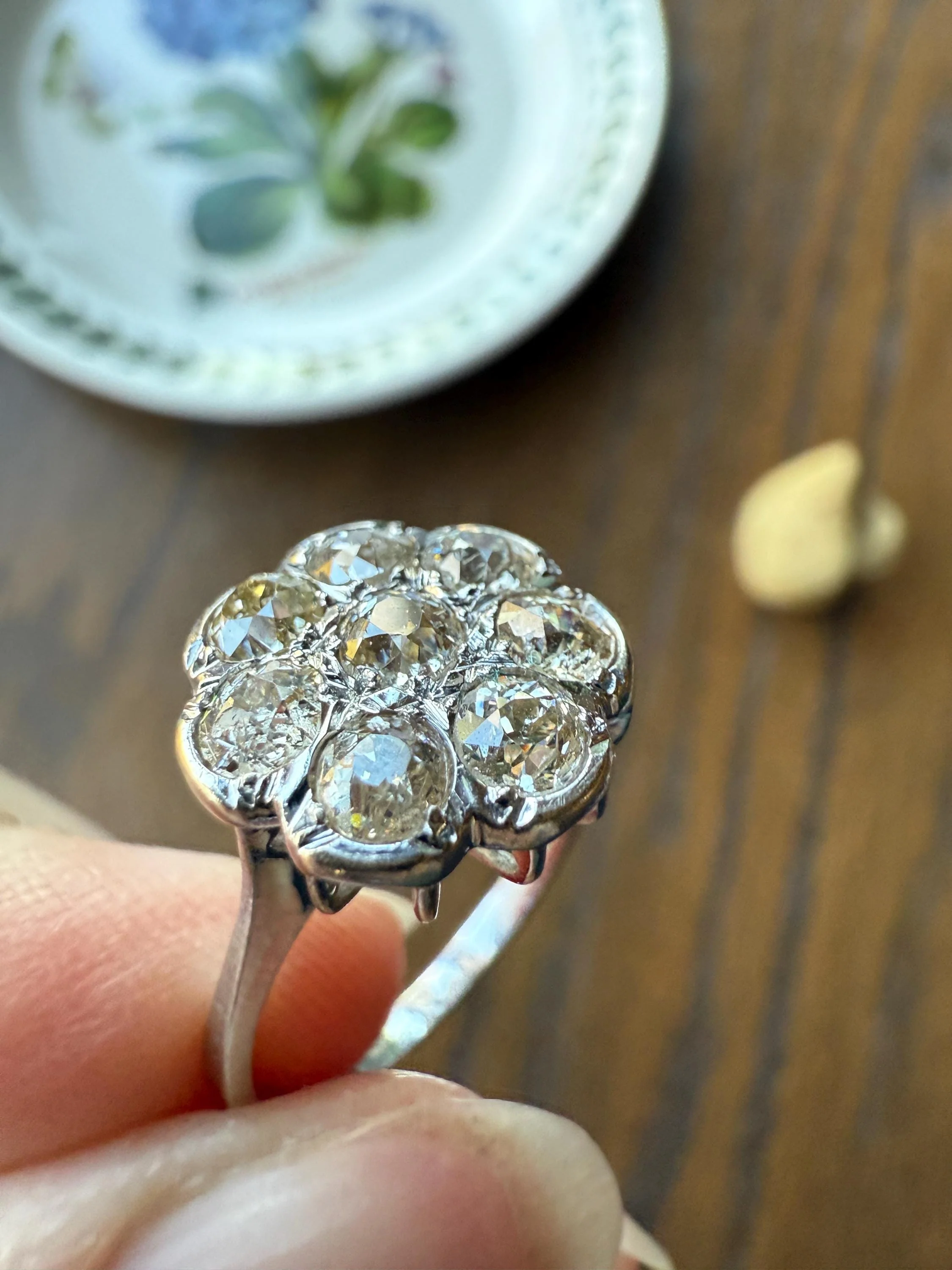 Warm Antique 1 3/4 Carat Old Mine Cut DIAMOND Daisy Flower Cluster 18k White Gold French Art Deco Tall Domed Basket Setting Stacker 1.75Ctw - Image 3