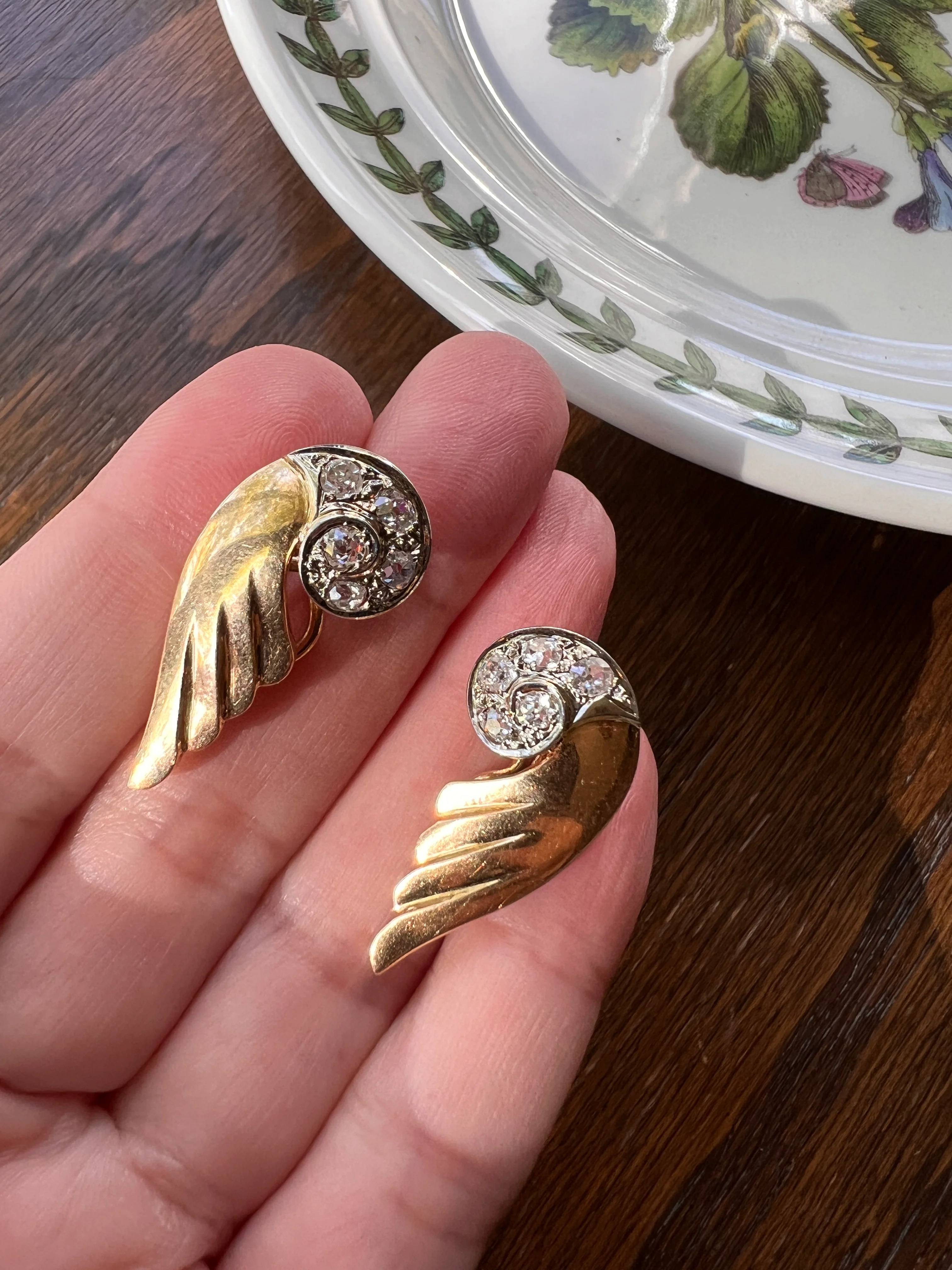 WINGED Fabulous 1 Carat 1 Ctw. Art Deco French Old Mine Cut DIAMOND Earrings 18k Gold Figural Swirl Antique Vintage Climber Crawler Chunky Retro - Image 15