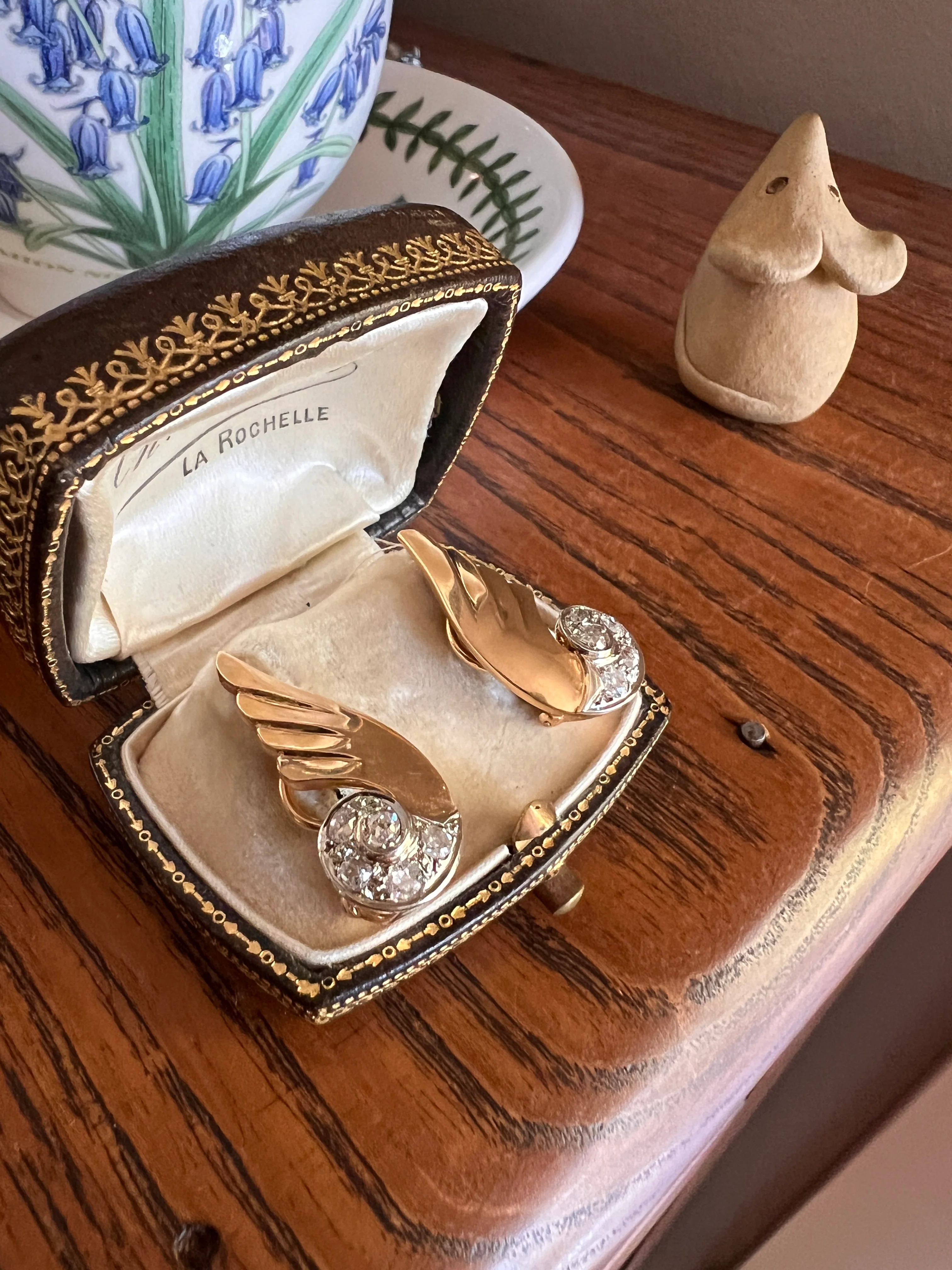WINGED Fabulous 1 Carat 1 Ctw. Art Deco French Old Mine Cut DIAMOND Earrings 18k Gold Figural Swirl Antique Vintage Climber Crawler Chunky Retro - Image 16