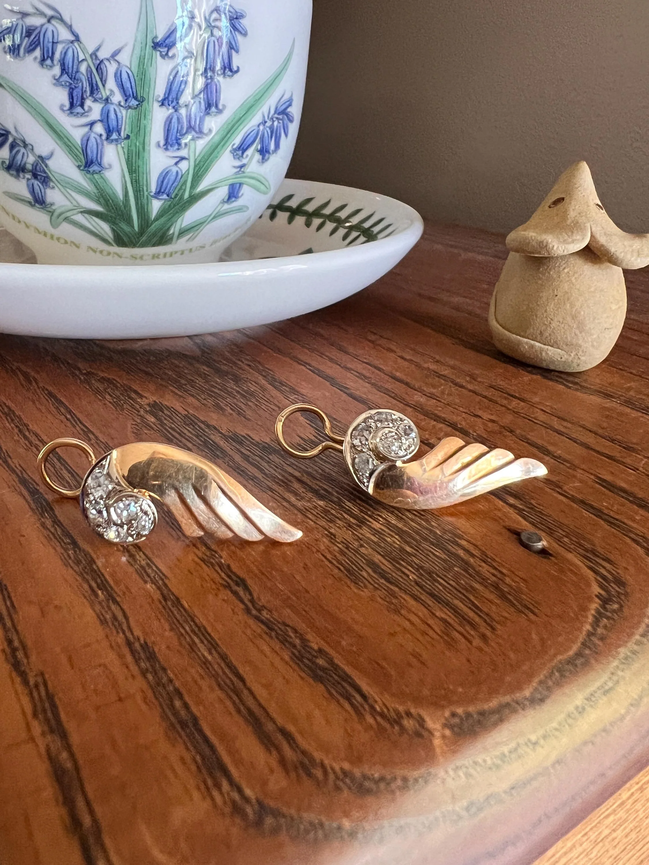 WINGED Fabulous 1 Carat 1 Ctw. Art Deco French Old Mine Cut DIAMOND Earrings 18k Gold Figural Swirl Antique Vintage Climber Crawler Chunky Retro - Image 2