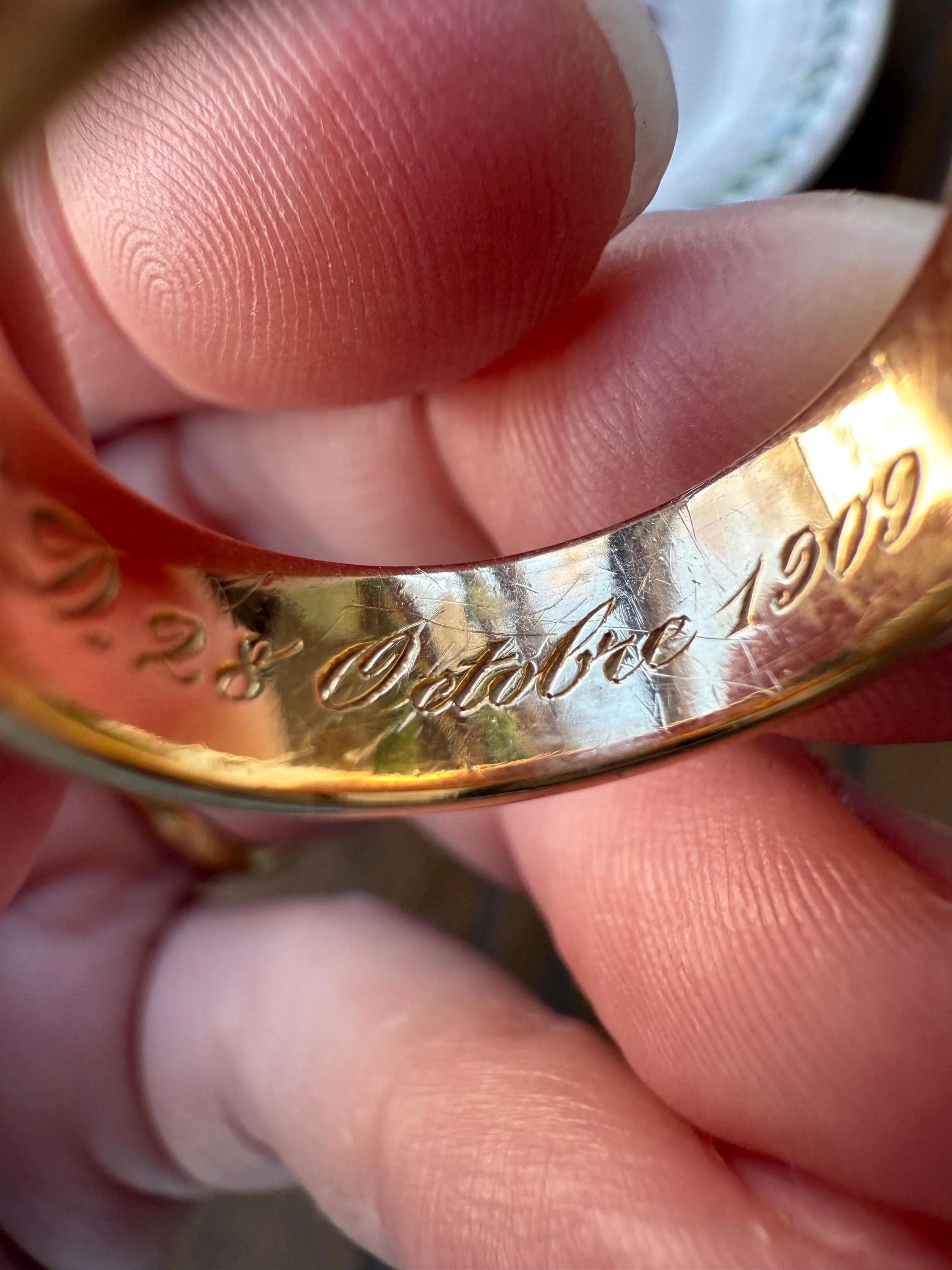 Wish My Name Was ROBERT Antique DATED 1909 French Edwardian 14k Gold Solid Ornate Eternity 3D Monogram Cigar Band Name Ring - Image 3