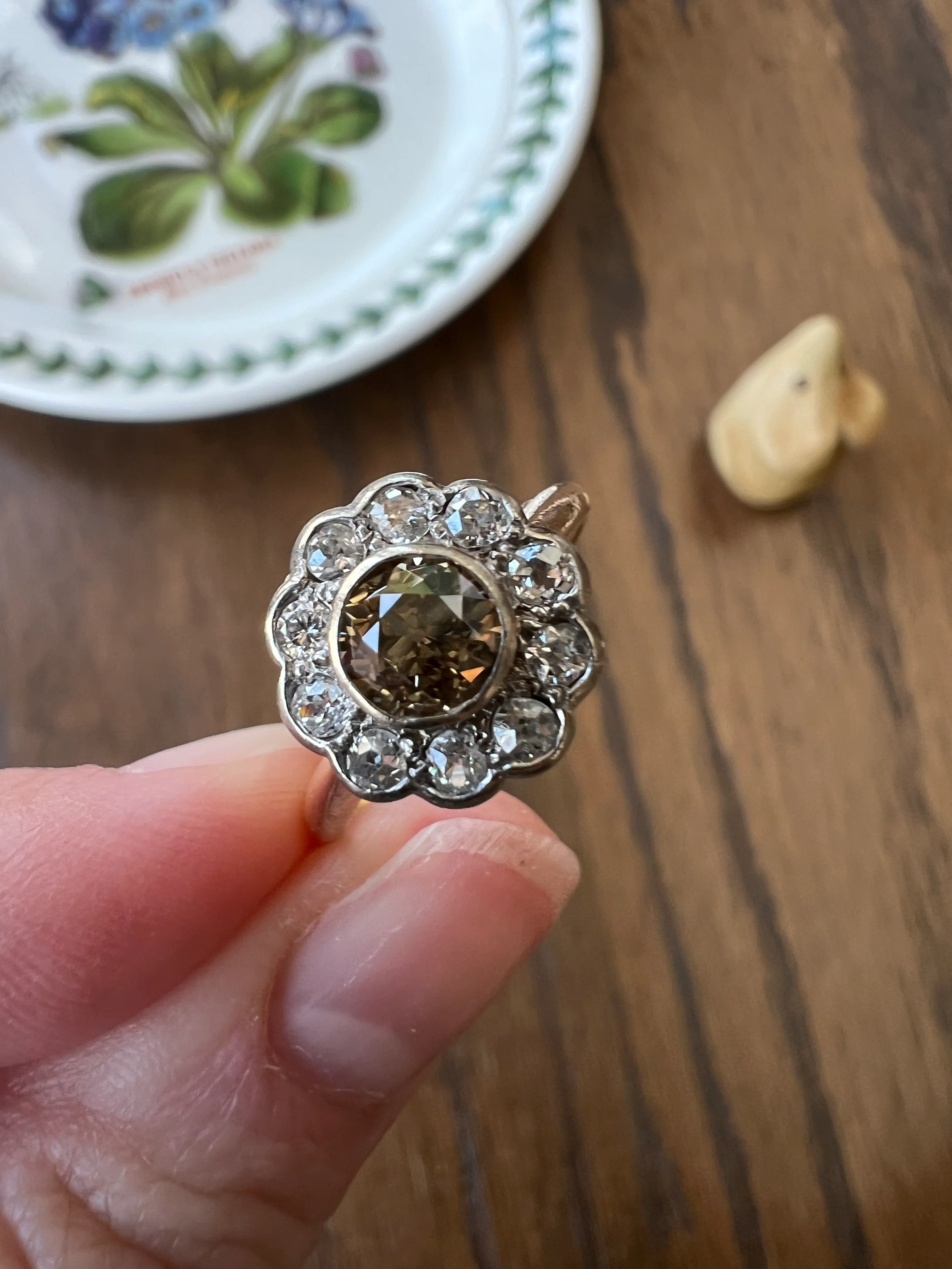 Wonderful Antique 1.1 Carat Tdw Fancy Light BROWN & White Old Mine Cut DIAMOND Halo Cluster Ring 14k Gold Champagne Daisy - Image 18