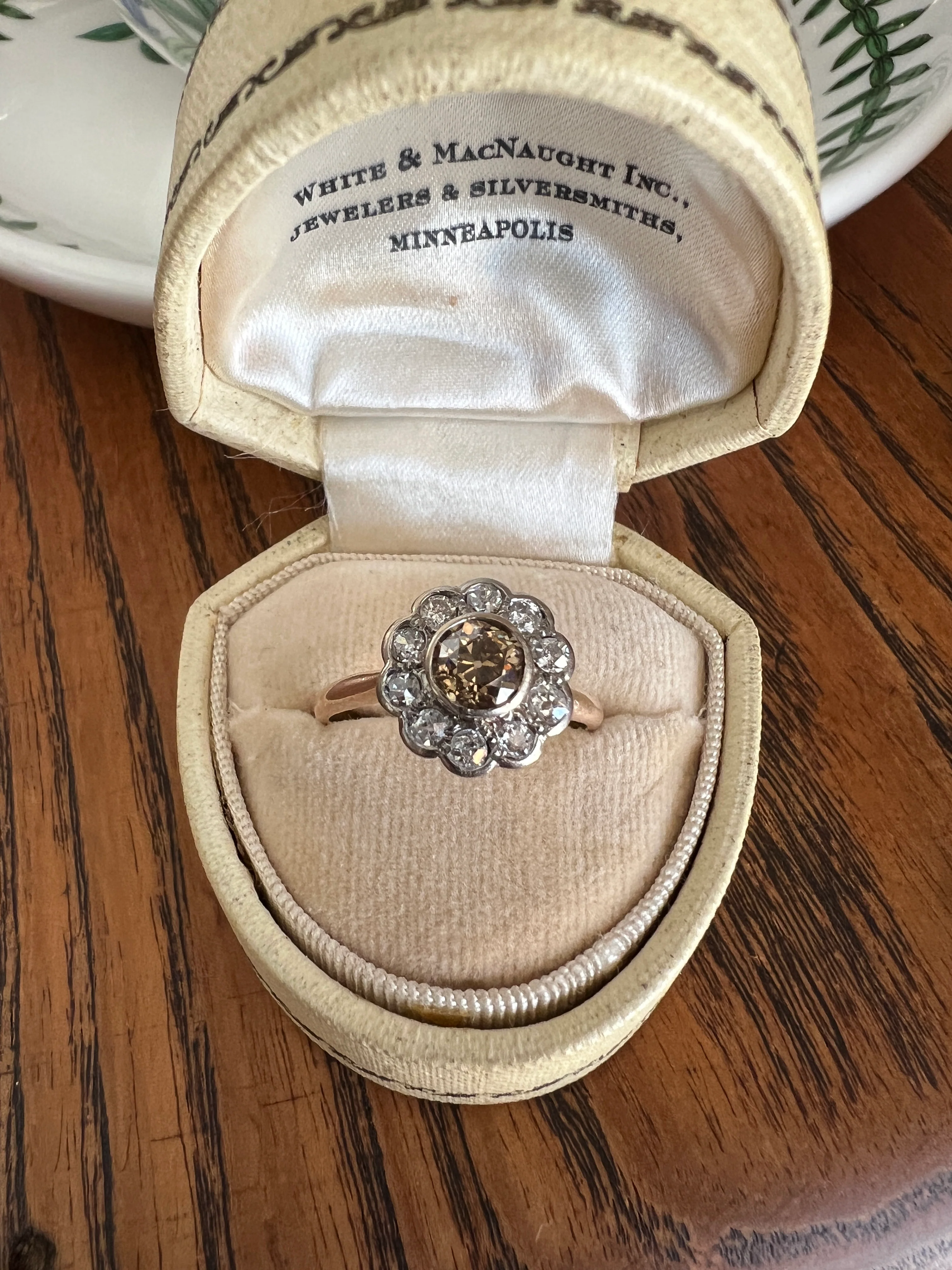 Wonderful Antique 1.1 Carat Tdw Fancy Light BROWN & White Old Mine Cut DIAMOND Halo Cluster Ring 14k Gold Champagne Daisy - Image 20