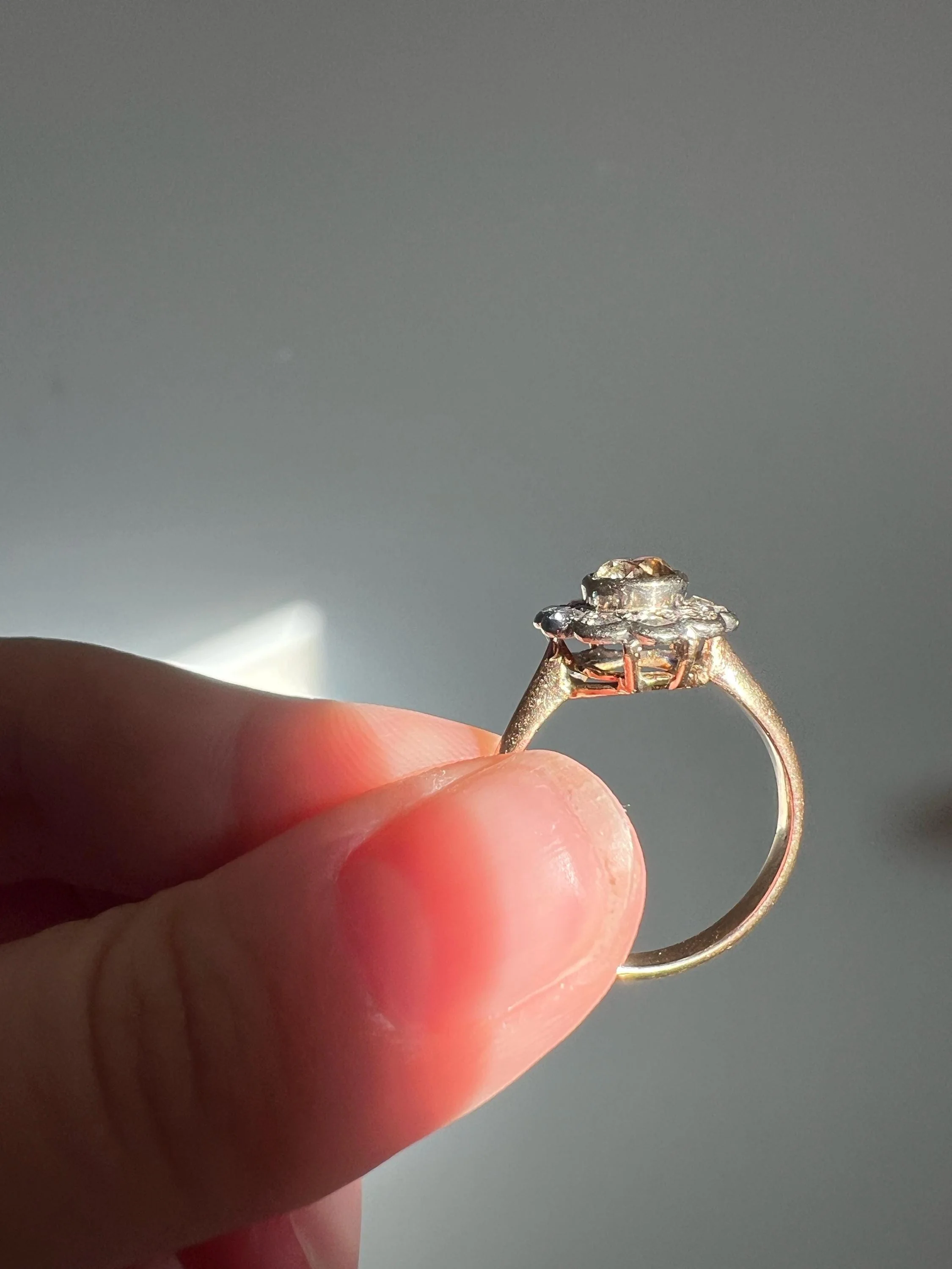 Wonderful Antique 1.1 Carat Tdw Fancy Light BROWN & White Old Mine Cut DIAMOND Halo Cluster Ring 14k Gold Champagne Daisy - Image 6