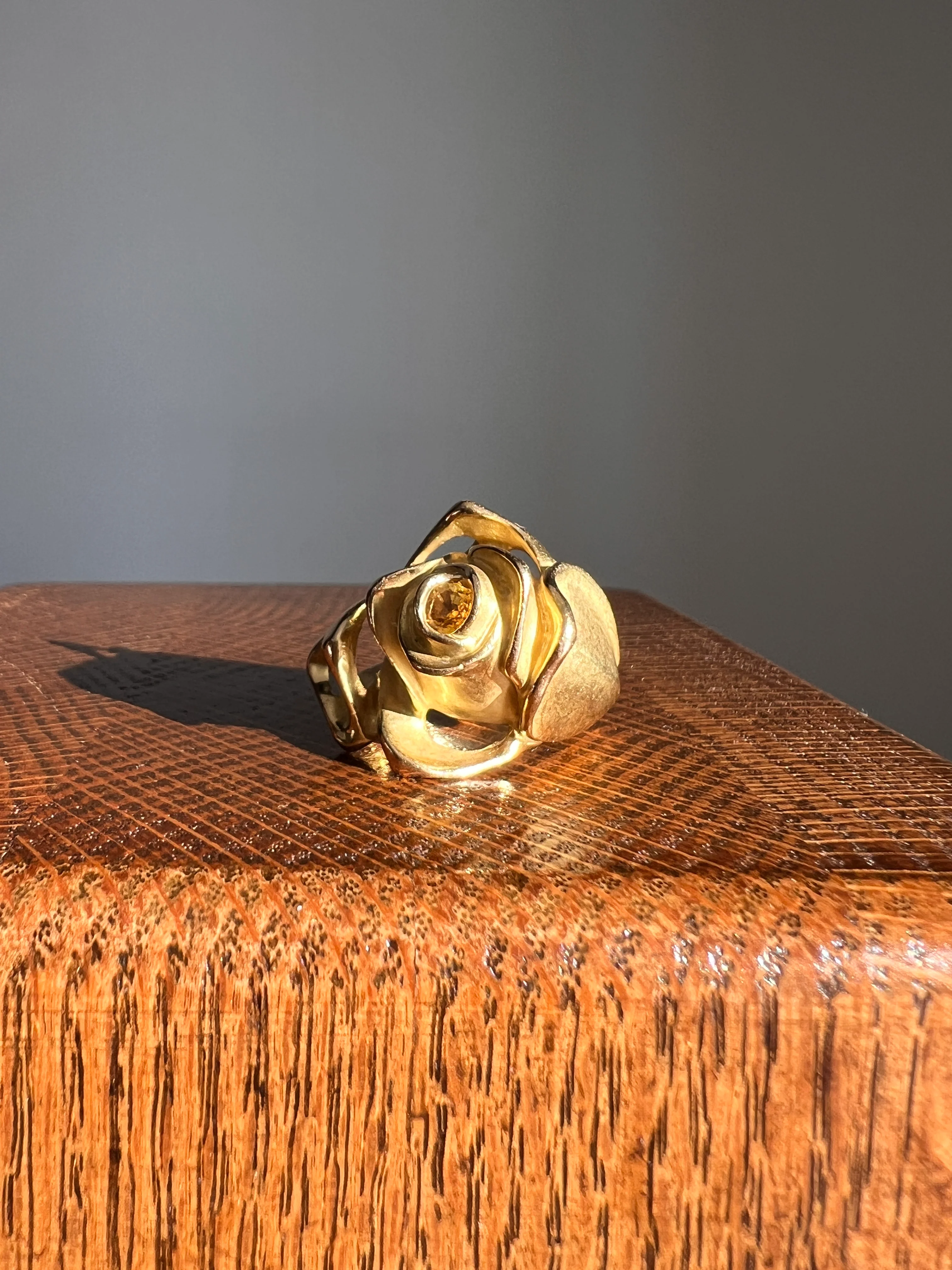 XL Figural ROSE Ring Very HEAVY 17.1g 18k Gold Solid Vintage Floral Yellow Sapphire Chunky - Image 11