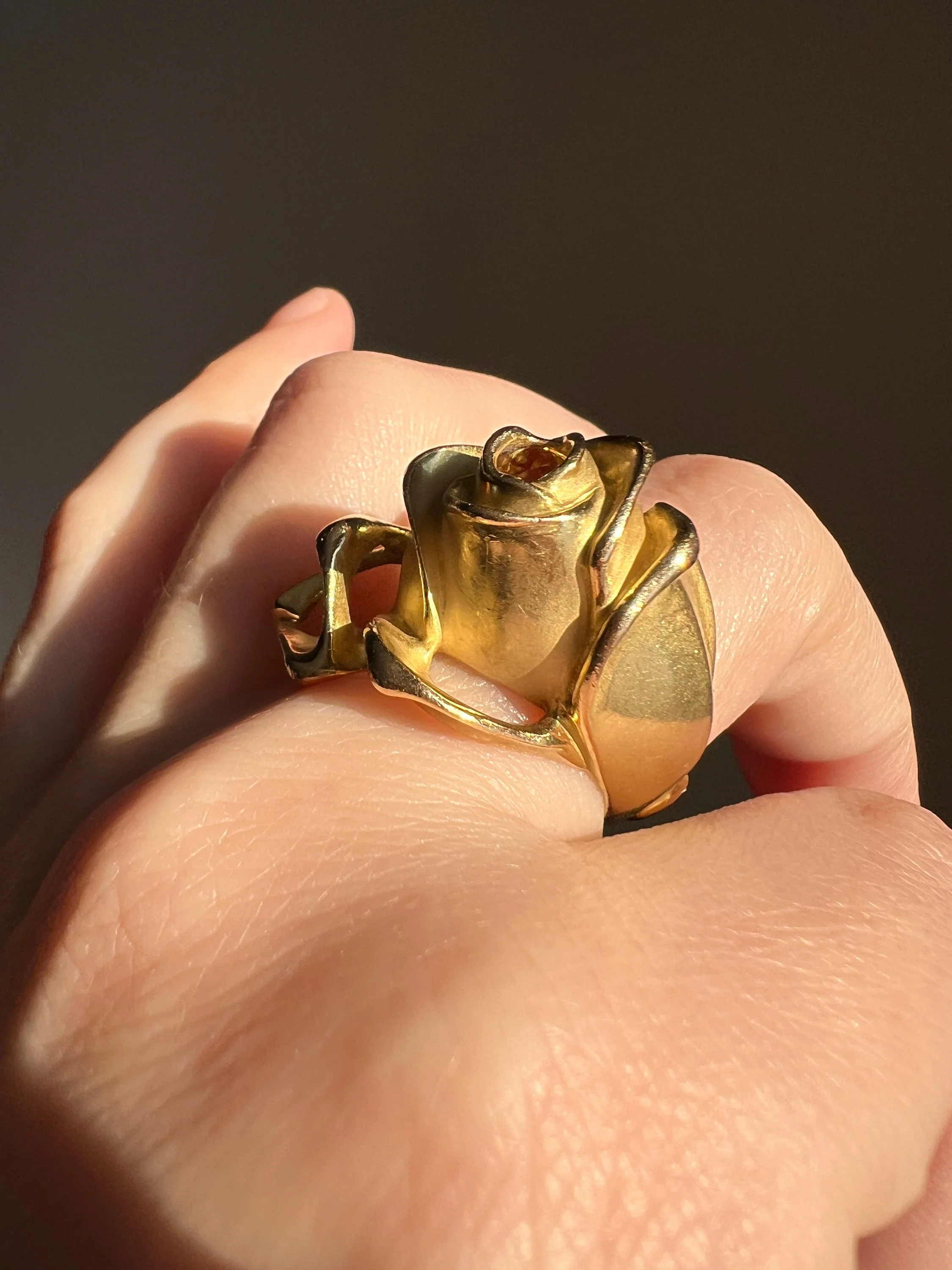 XL Figural ROSE Ring Very HEAVY 17.1g 18k Gold Solid Vintage Floral Yellow Sapphire Chunky - Image 2