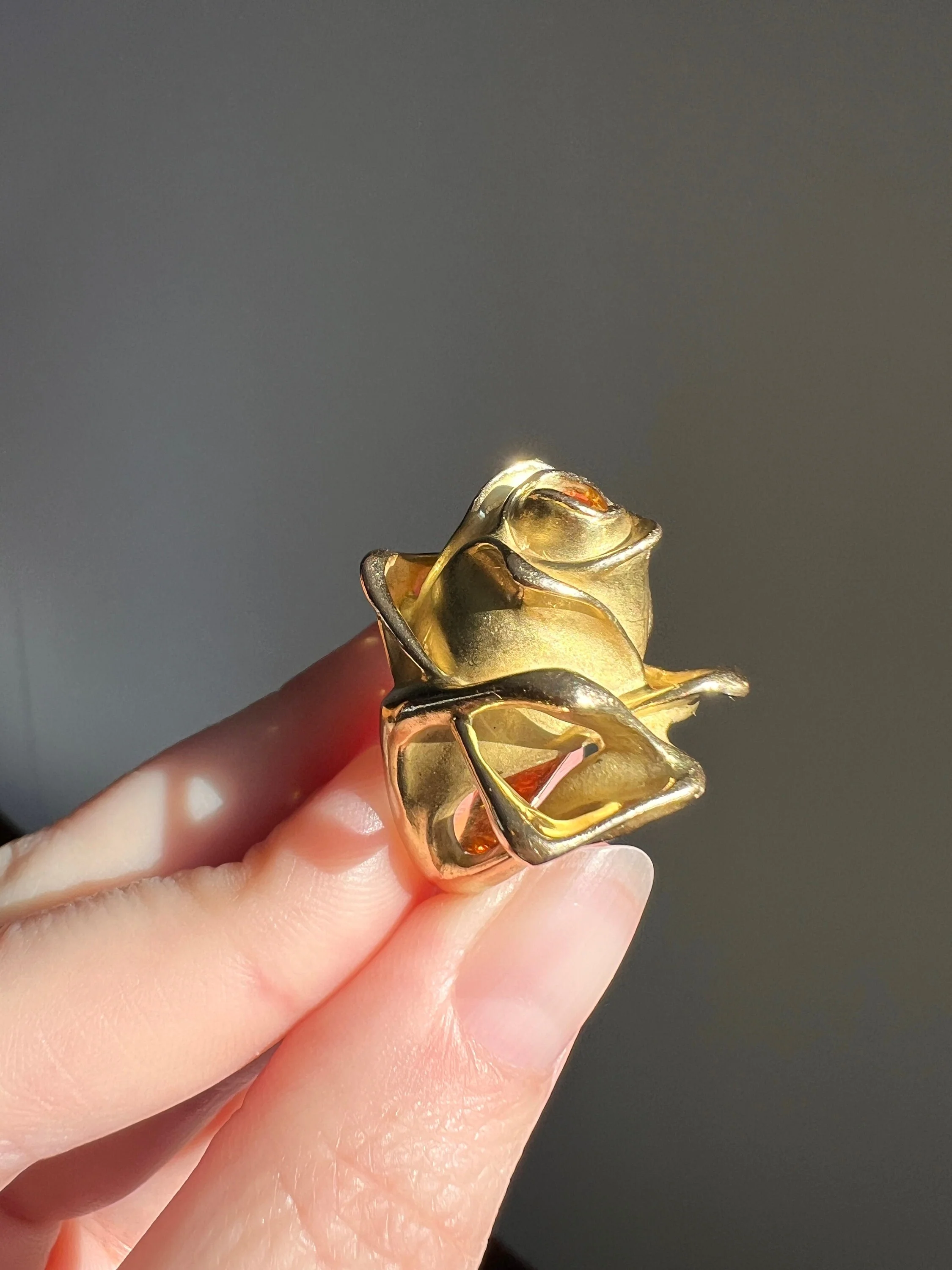 XL Figural ROSE Ring Very HEAVY 17.1g 18k Gold Solid Vintage Floral Yellow Sapphire Chunky - Image 6