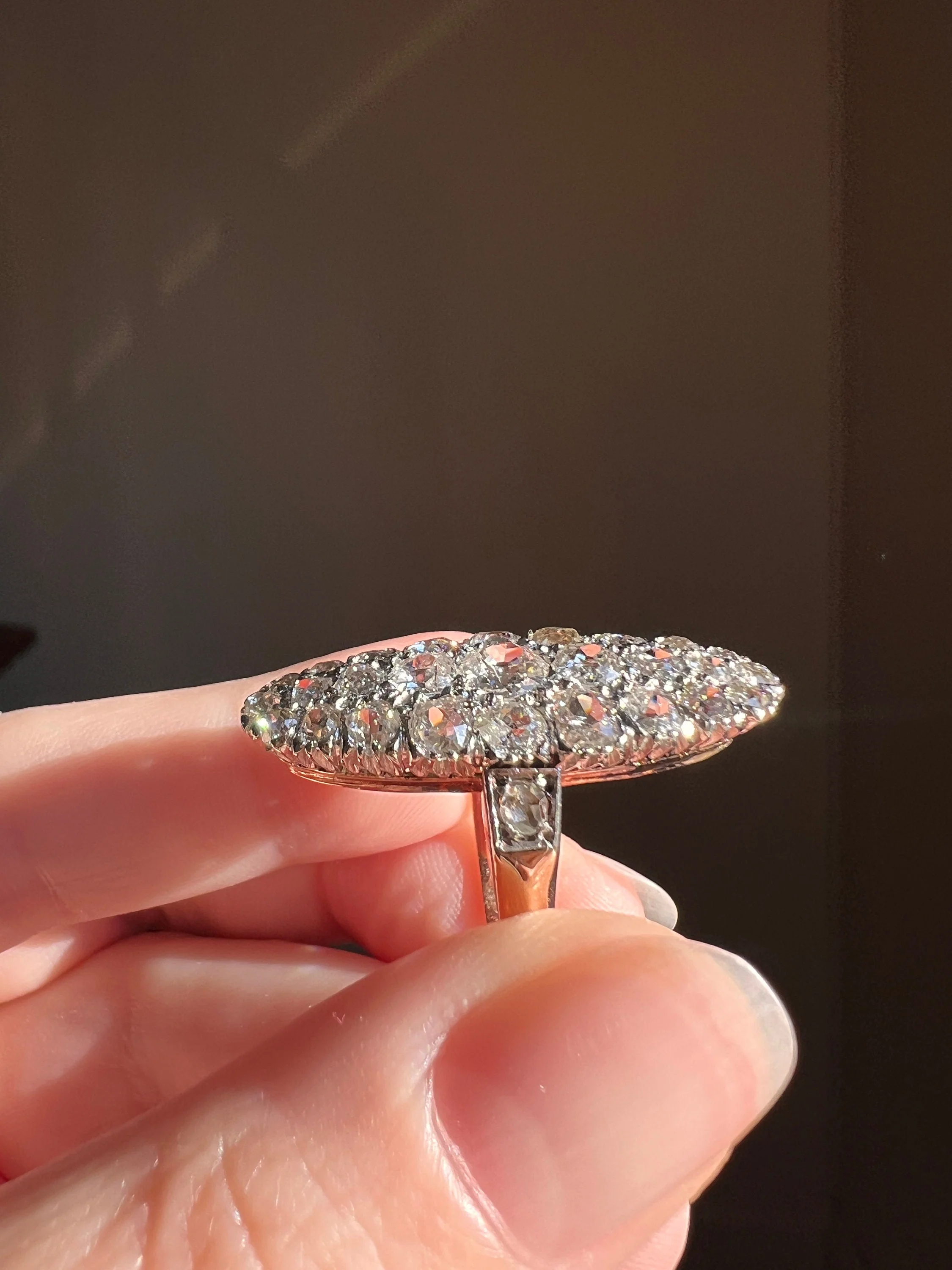 XL Oval French ANTIQUE 3.5 Carat 29 Old Mine Cut DIAMOND Rose Cut Cluster Ring 18k Gold - Image 4